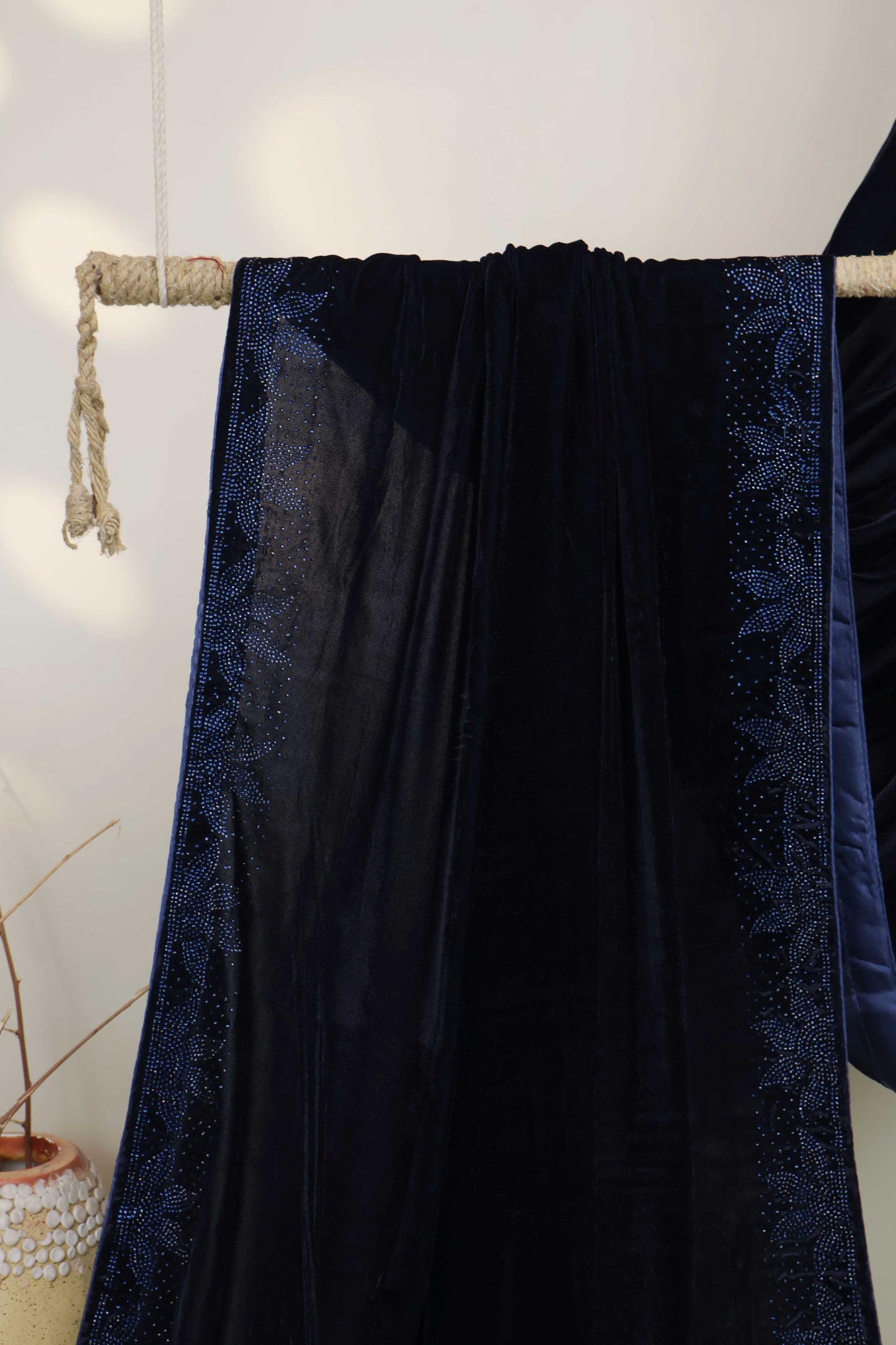 Stone Border Velvet Shawl 2651 Navyblue