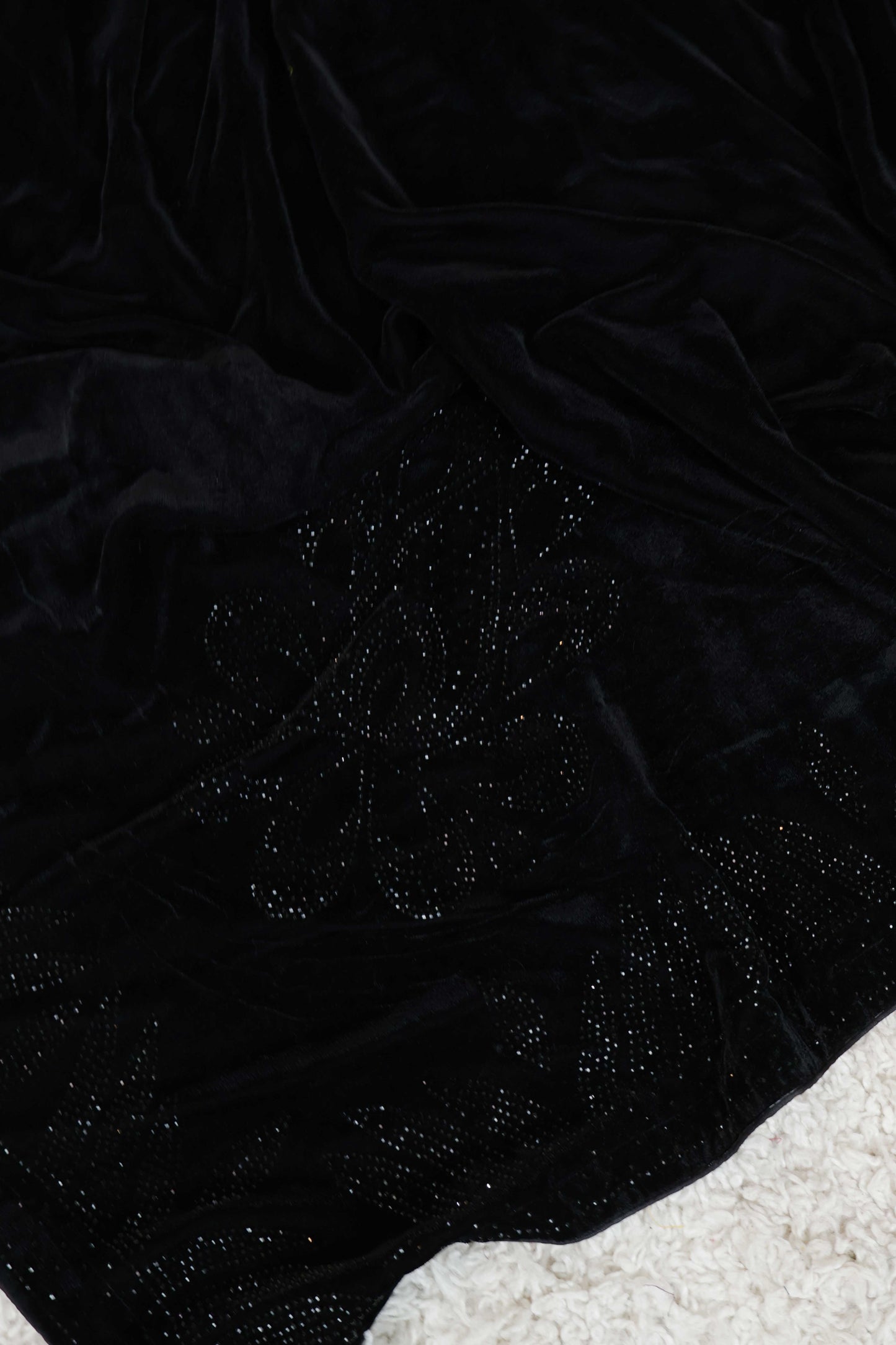 Stone Border Velvet Shawl 2651 Black