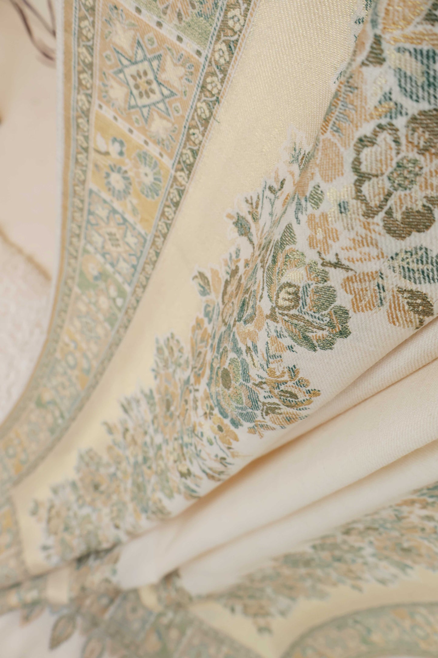 Moonlight Kani Pashmina Shawl 3679G