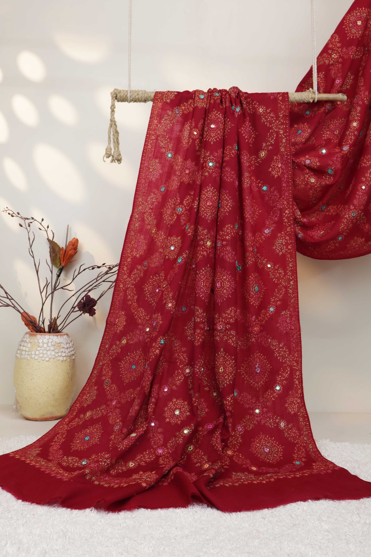 Sui Tanka Embroidered Pashmina Shawl SB43