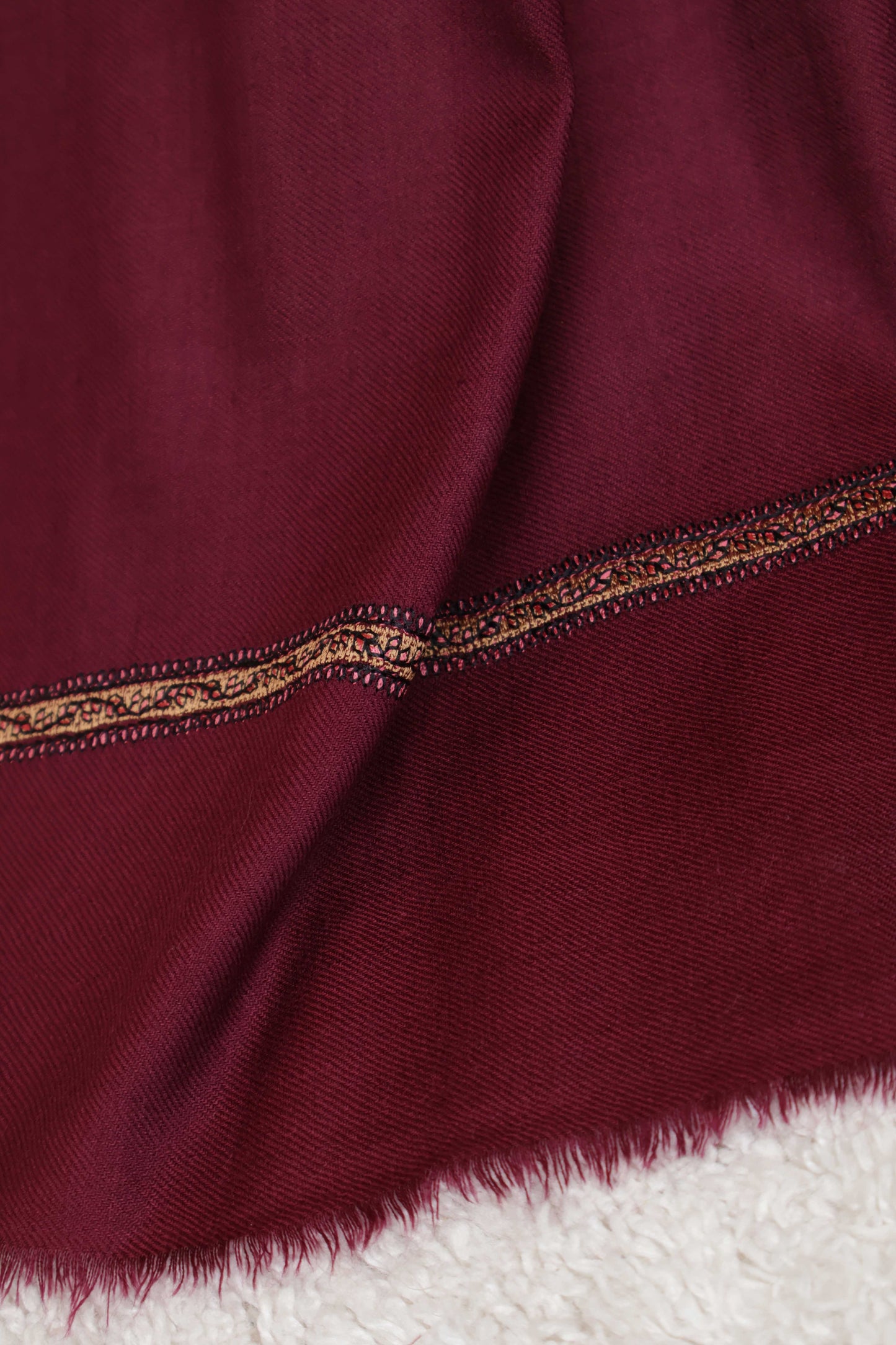 Embroidered Broder Pashmina Shawl SB40