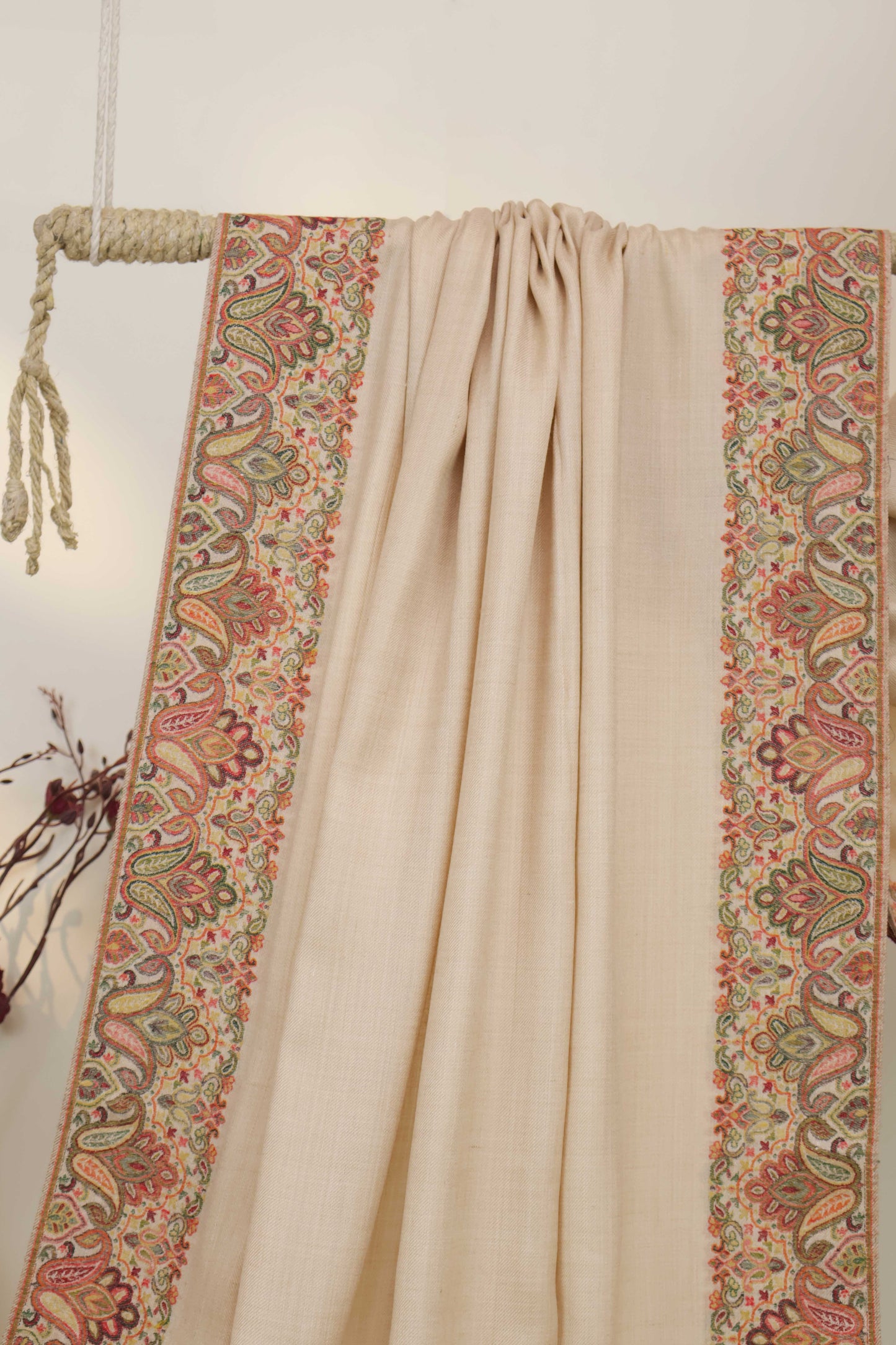 Kani Border Pashmina Shawl  HKSH63