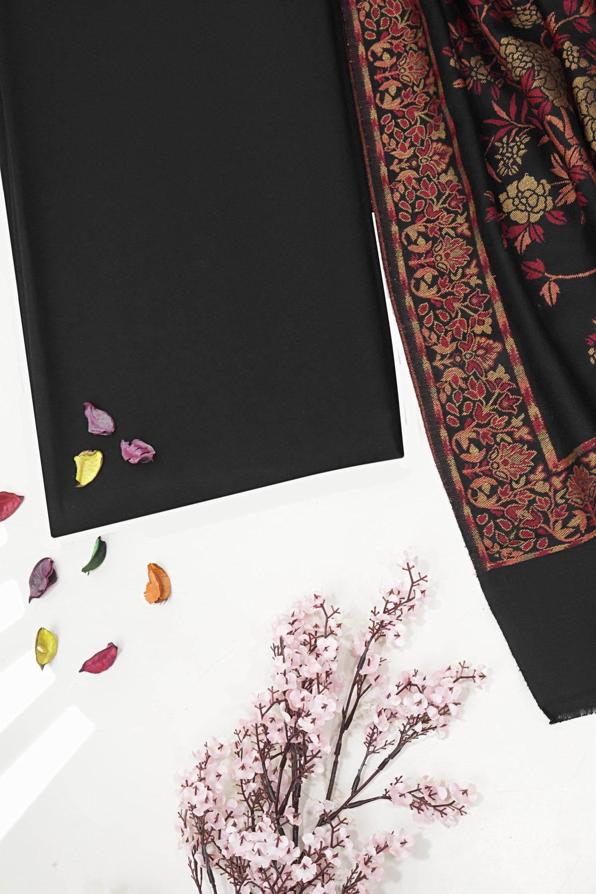 3Piece -Karandi with Pashmina Shawl KP26BLK15