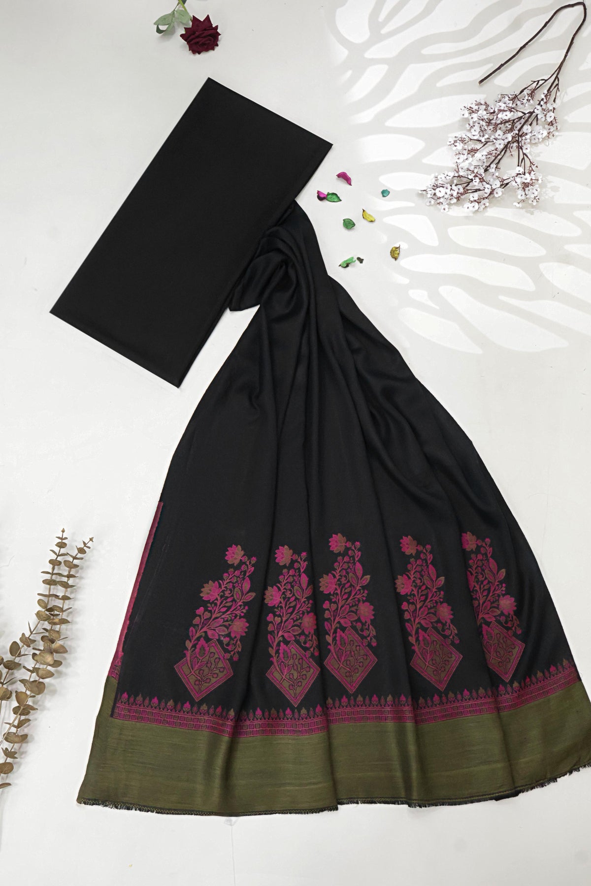 3Piece -Karandi with Pashmina Shawl KP26BLK17