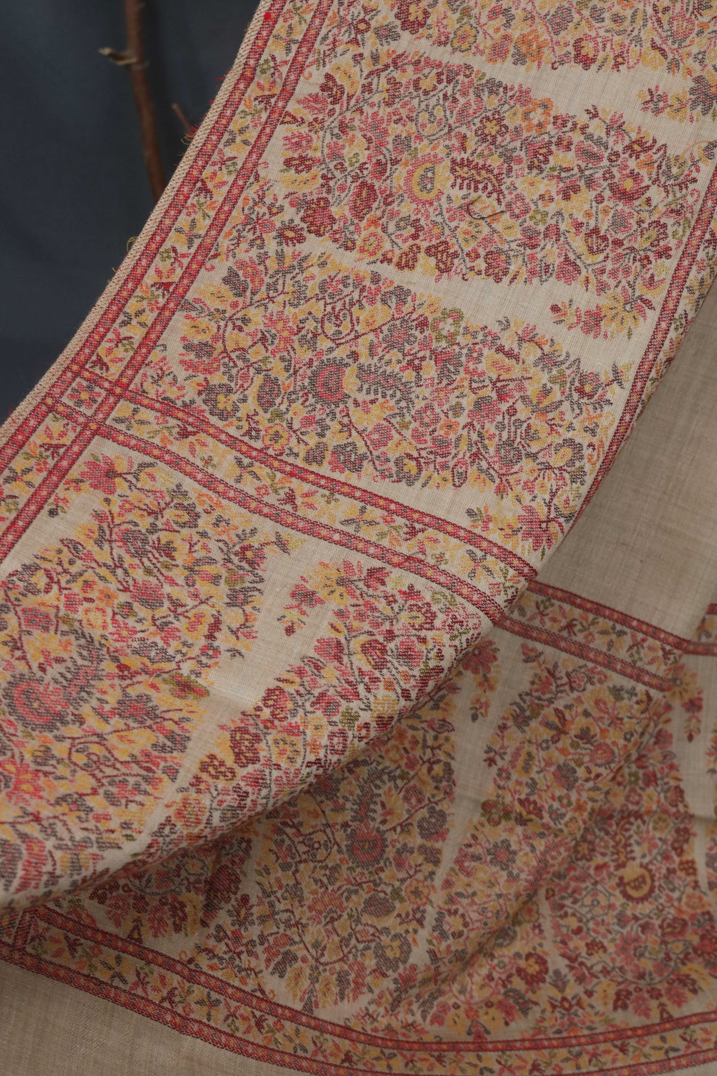 Kani Border Pashmina Shawl  HKSH14