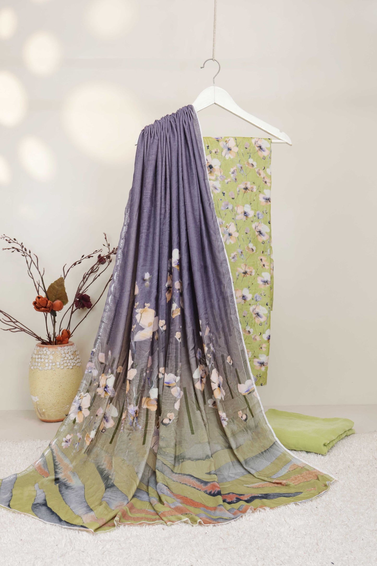 3Piece - Printed Micro Velvet Suit VC132