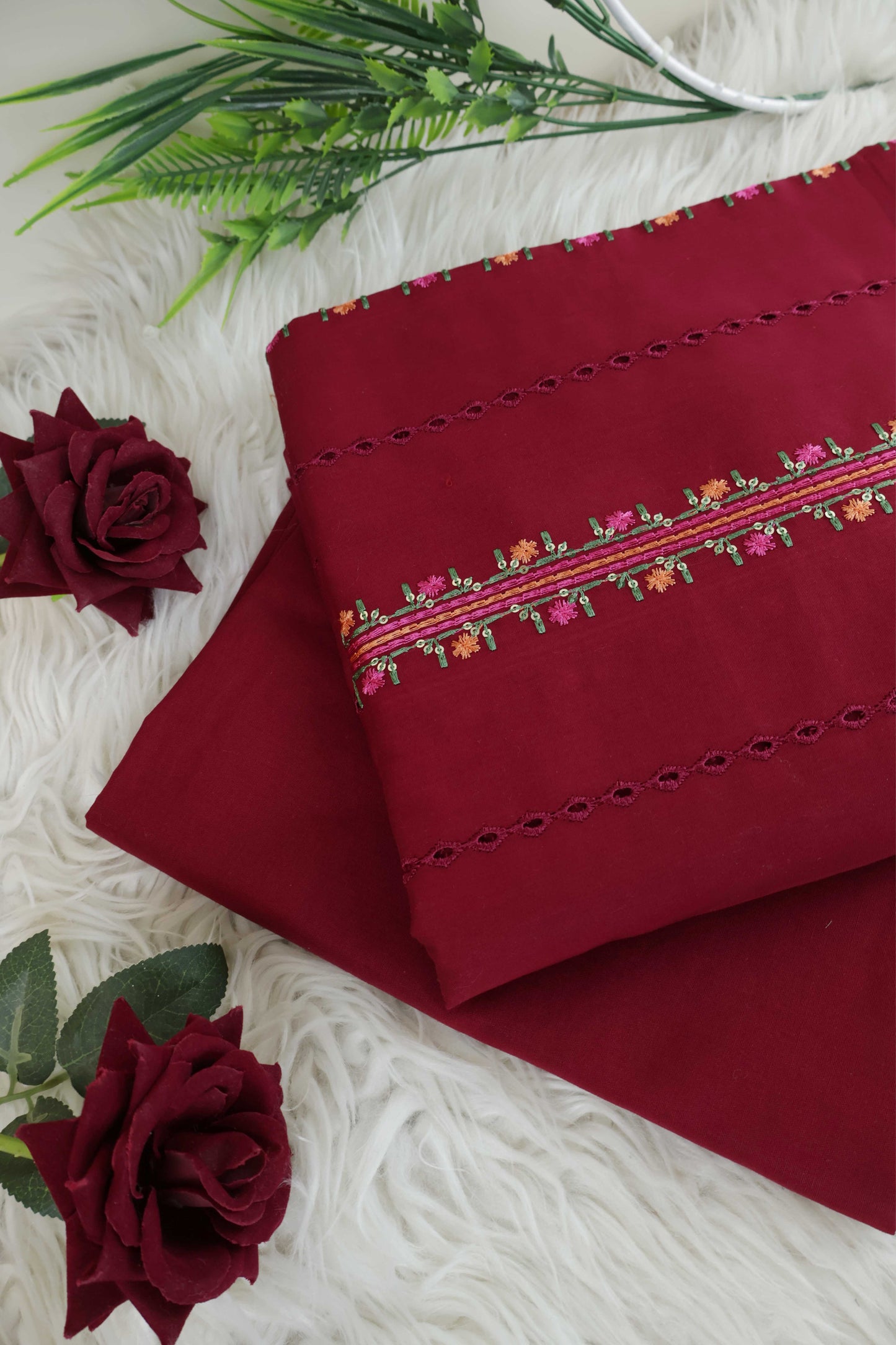 2Piece – Printed Embroidered Lawn EL2PSR138