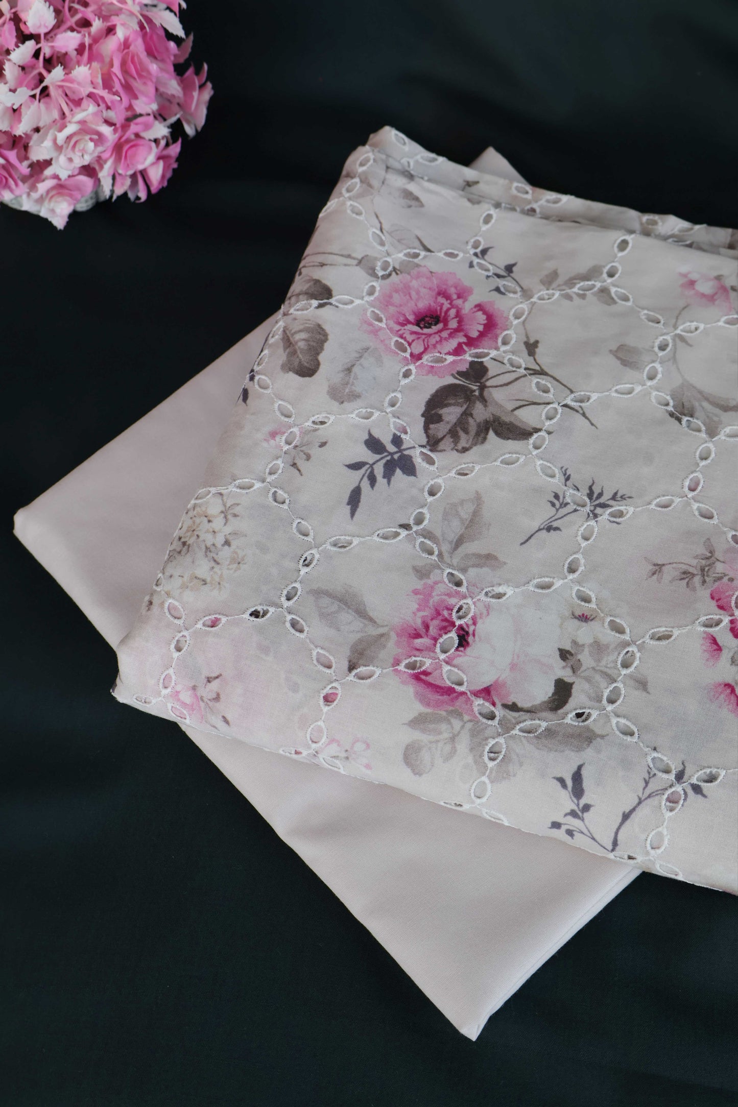 2Piece – Printed Embroidered Lawn S2P18