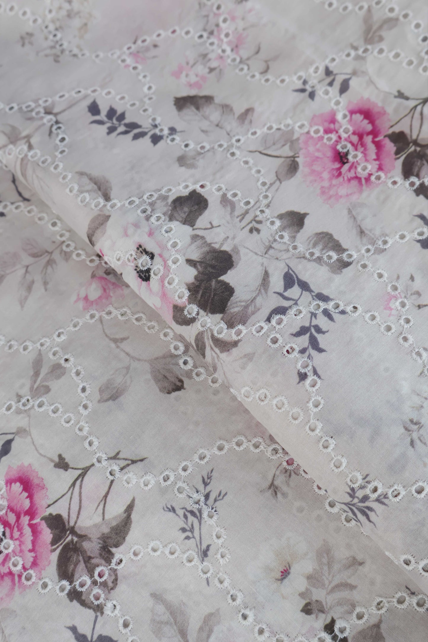 2Piece – Printed Embroidered Lawn S2P33