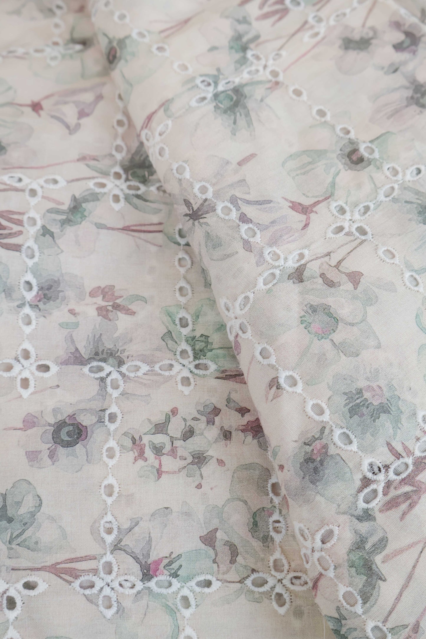 2Piece – Printed Embroidered Lawn EL2PSR126