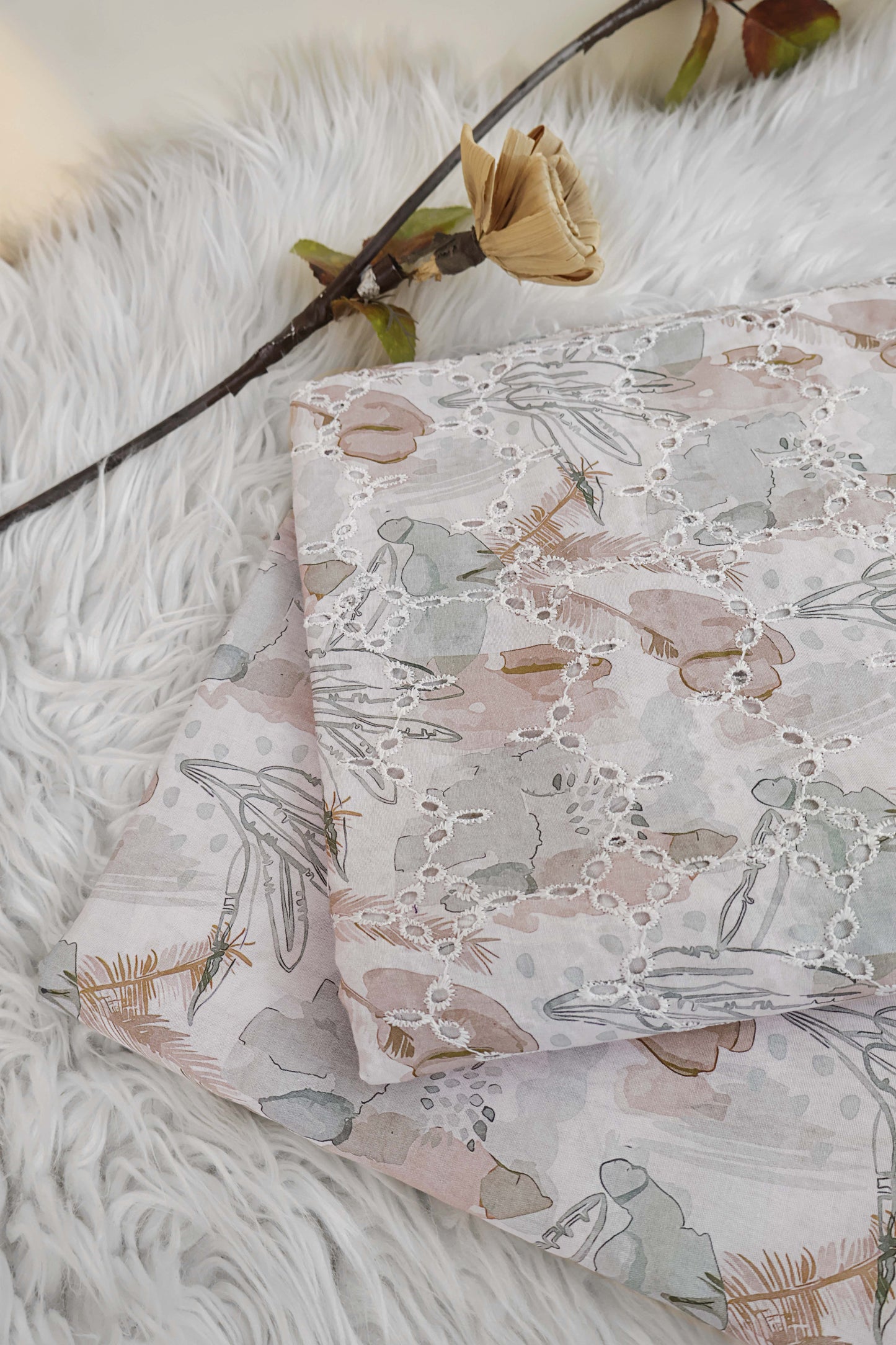 2Piece – Printed Embroidered Lawn EL2PSR108A