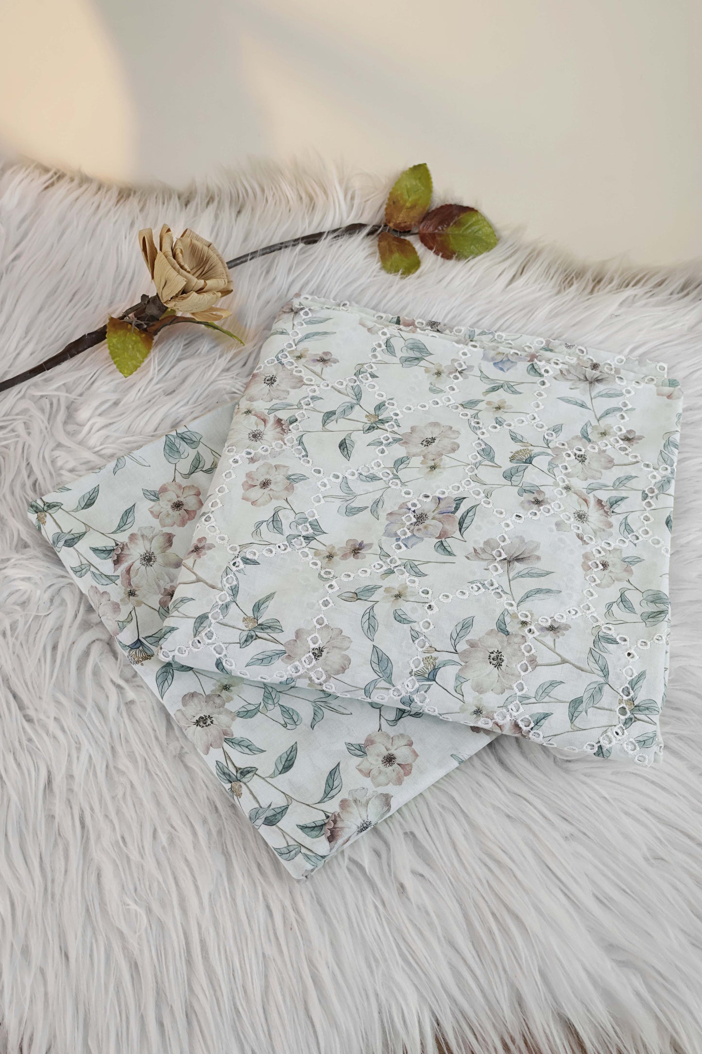 2Piece – Printed Embroidered Lawn EL2PSR76A