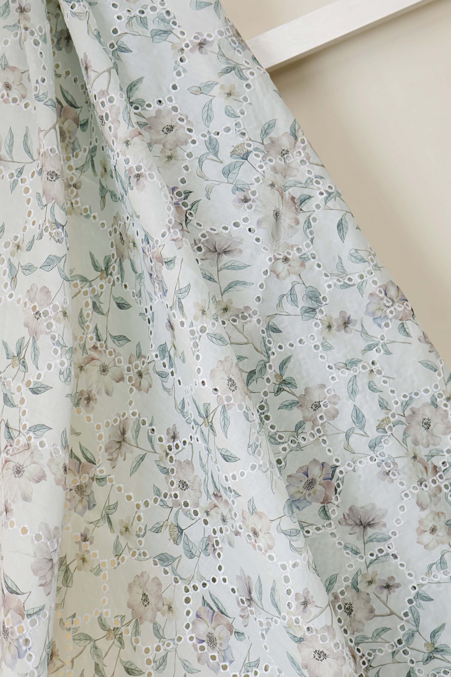 2Piece – Printed Embroidered Lawn EL2PSR76A