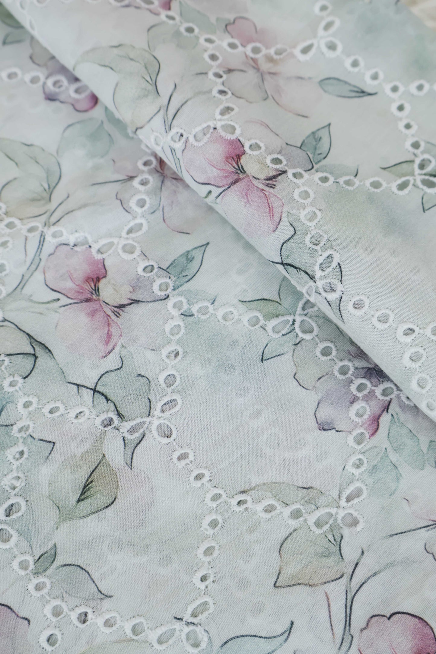 2Piece – Printed Embroidered Lawn EL2PSR86