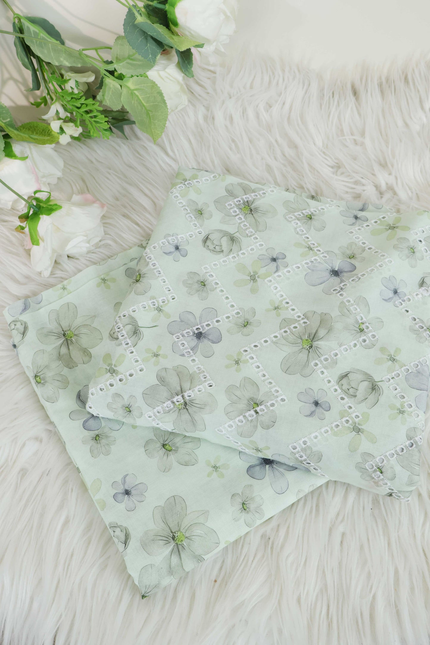 2Piece – Printed Embroidered Lawn EL2PSR129