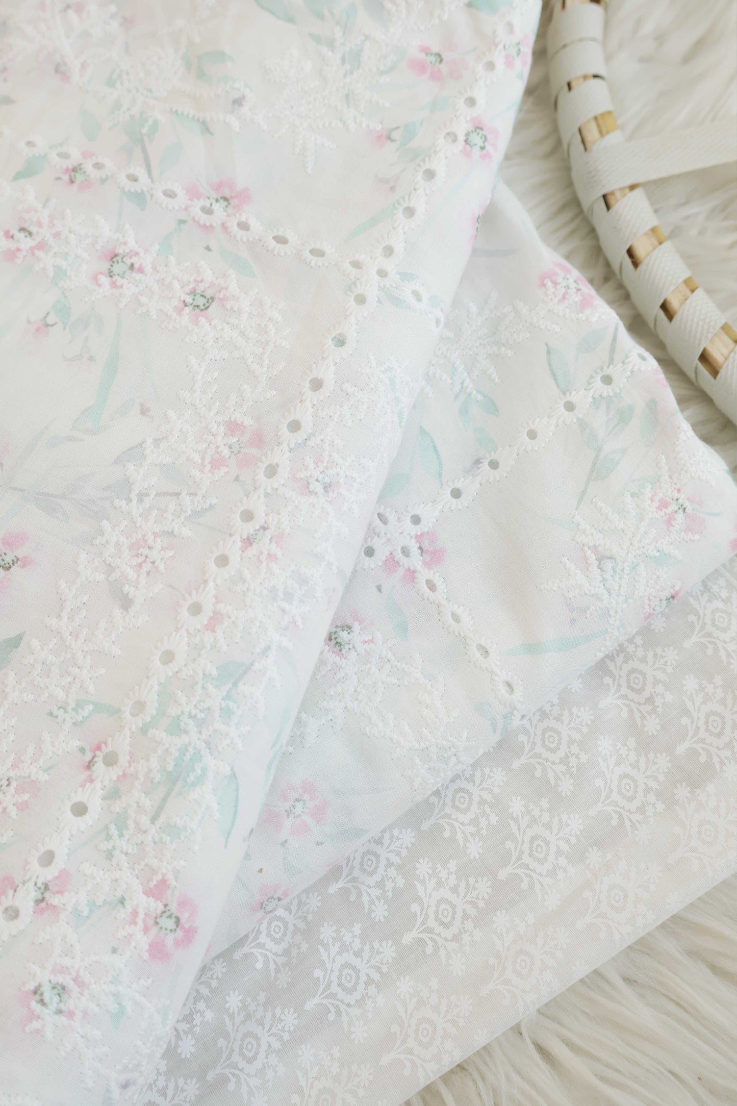 2Piece – Printed Embroidered Lawn RB08