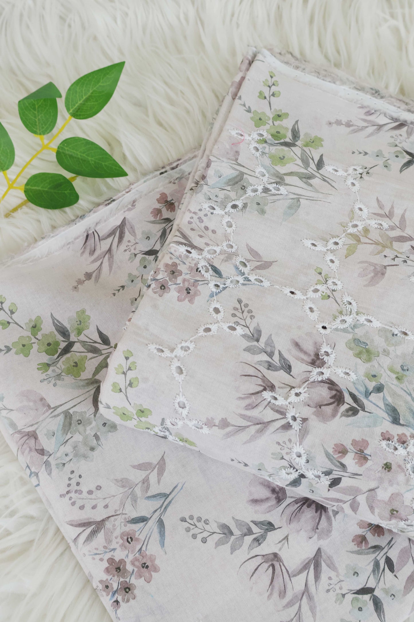 2Piece – Printed Embroidered Lawn EL2PSR100