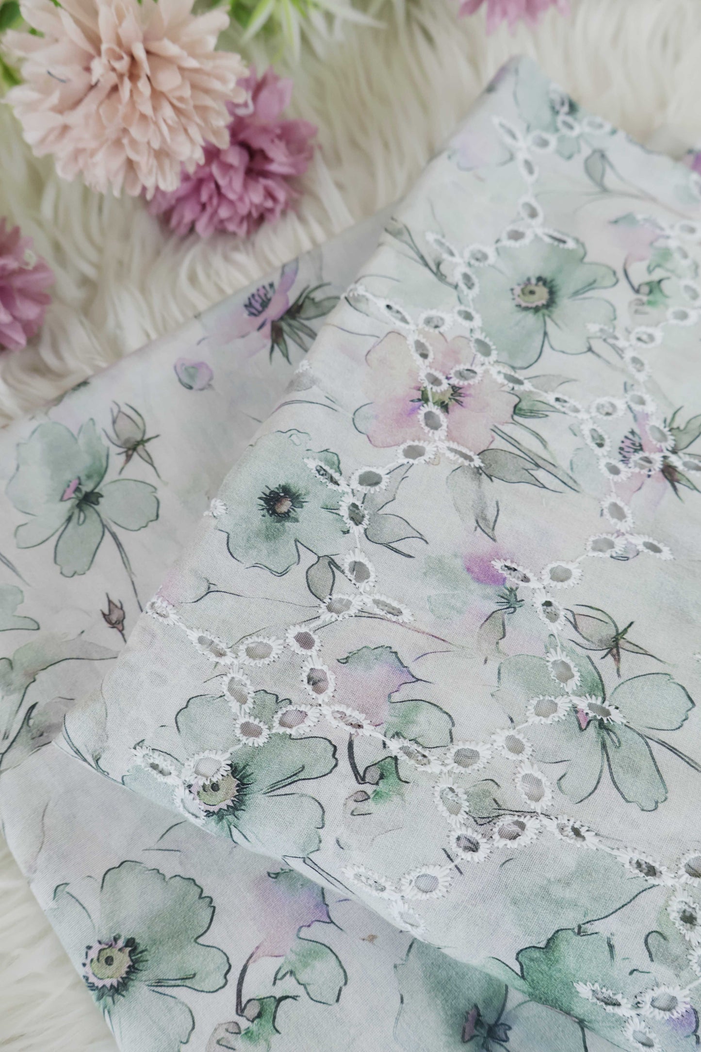 2Piece – Printed Embroidered Lawn EL2PSR102