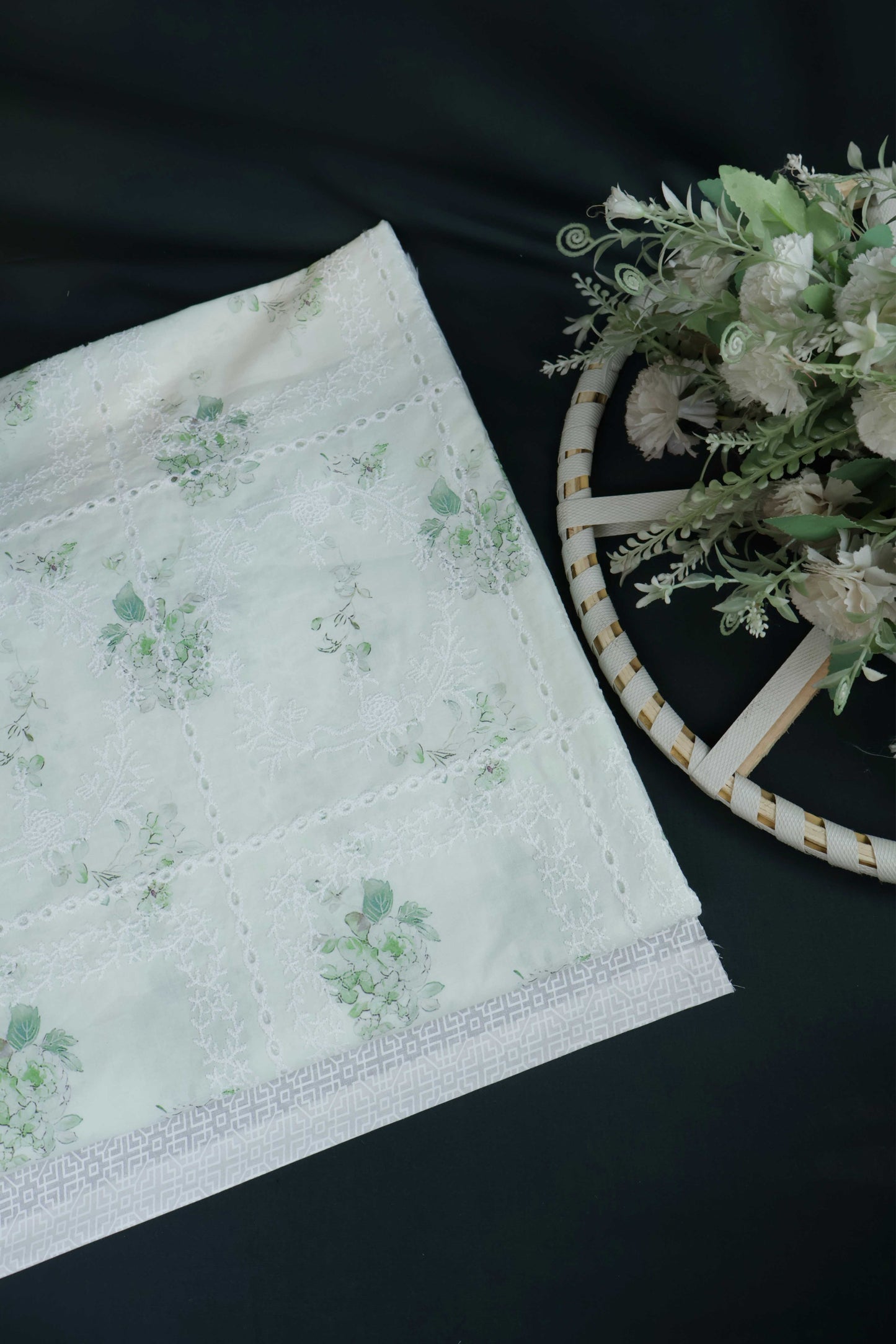 2Piece – Printed Embroidered Lawn RB69
