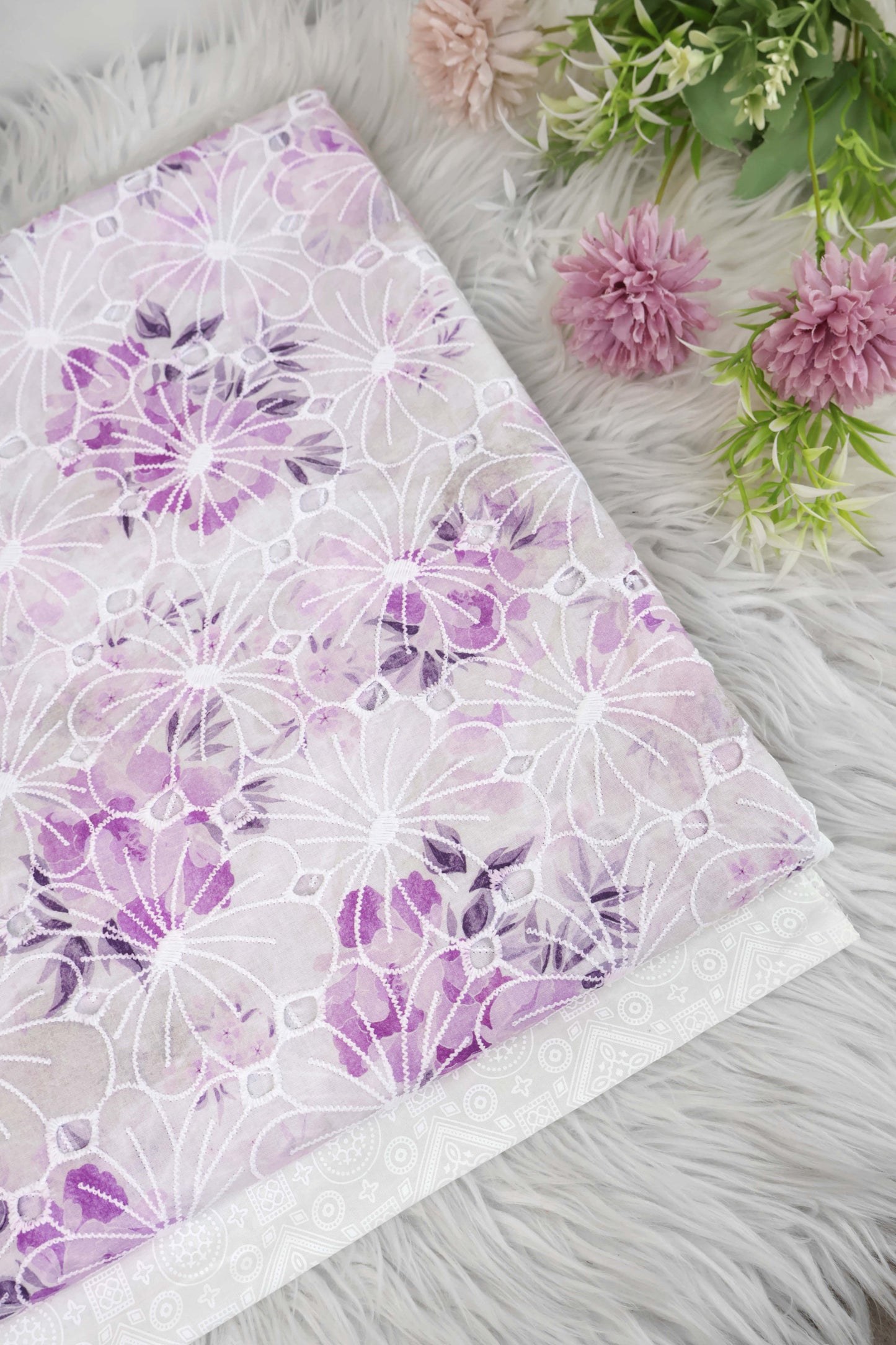 2Piece – Printed Embroidered Lawn RB131