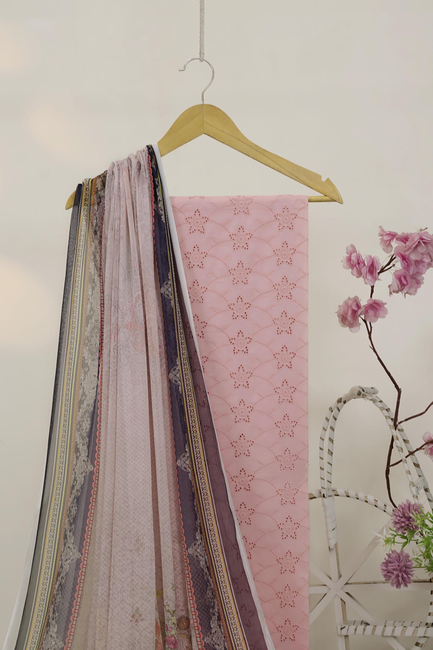 3Piece – Embroidered Lawn Suit S2P41