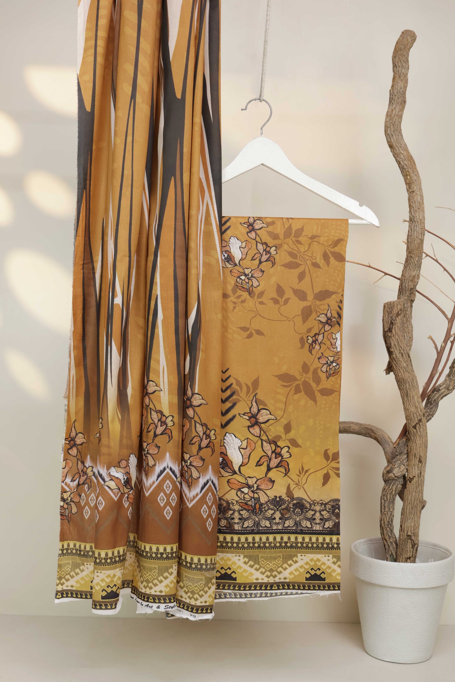 3PC-Lawn Printed Suit 3PSL29