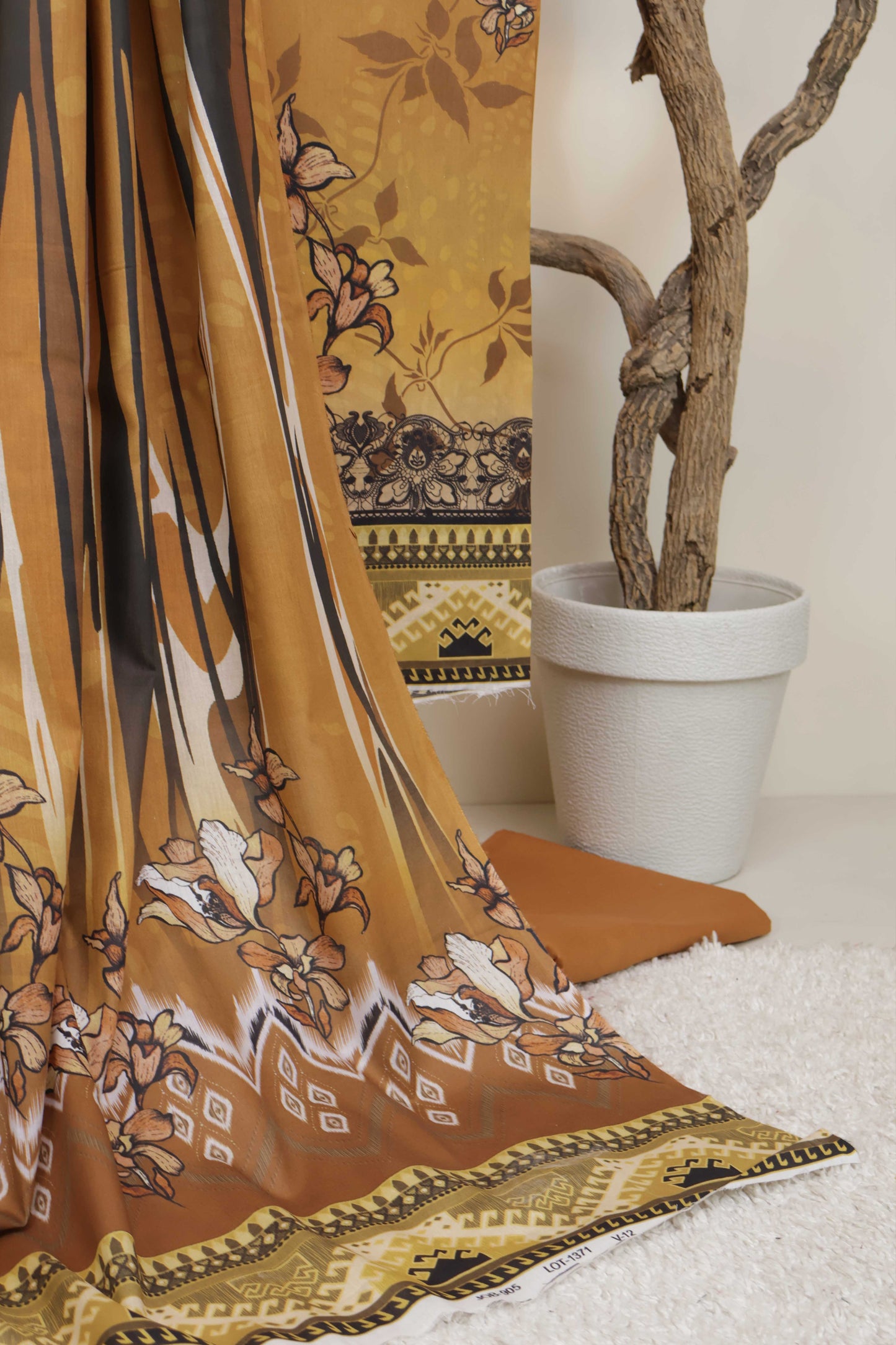 3PC-Lawn Printed Suit 3PSL29