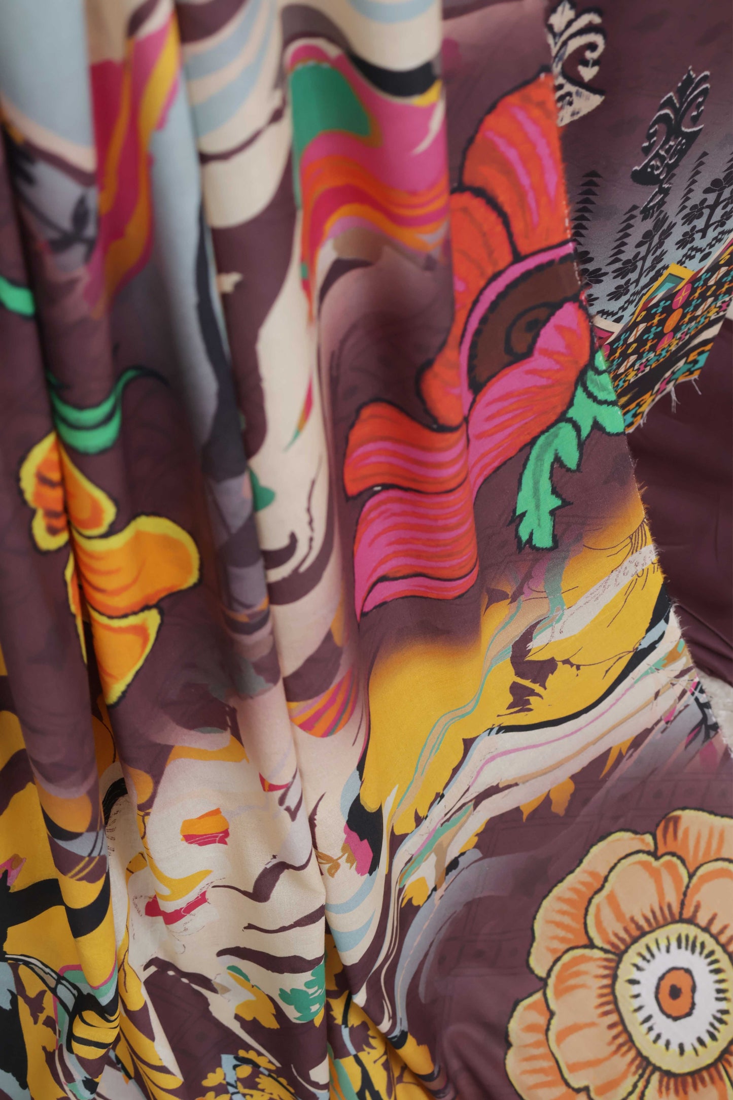 3PC-Lawn Printed Suit 3PSL05