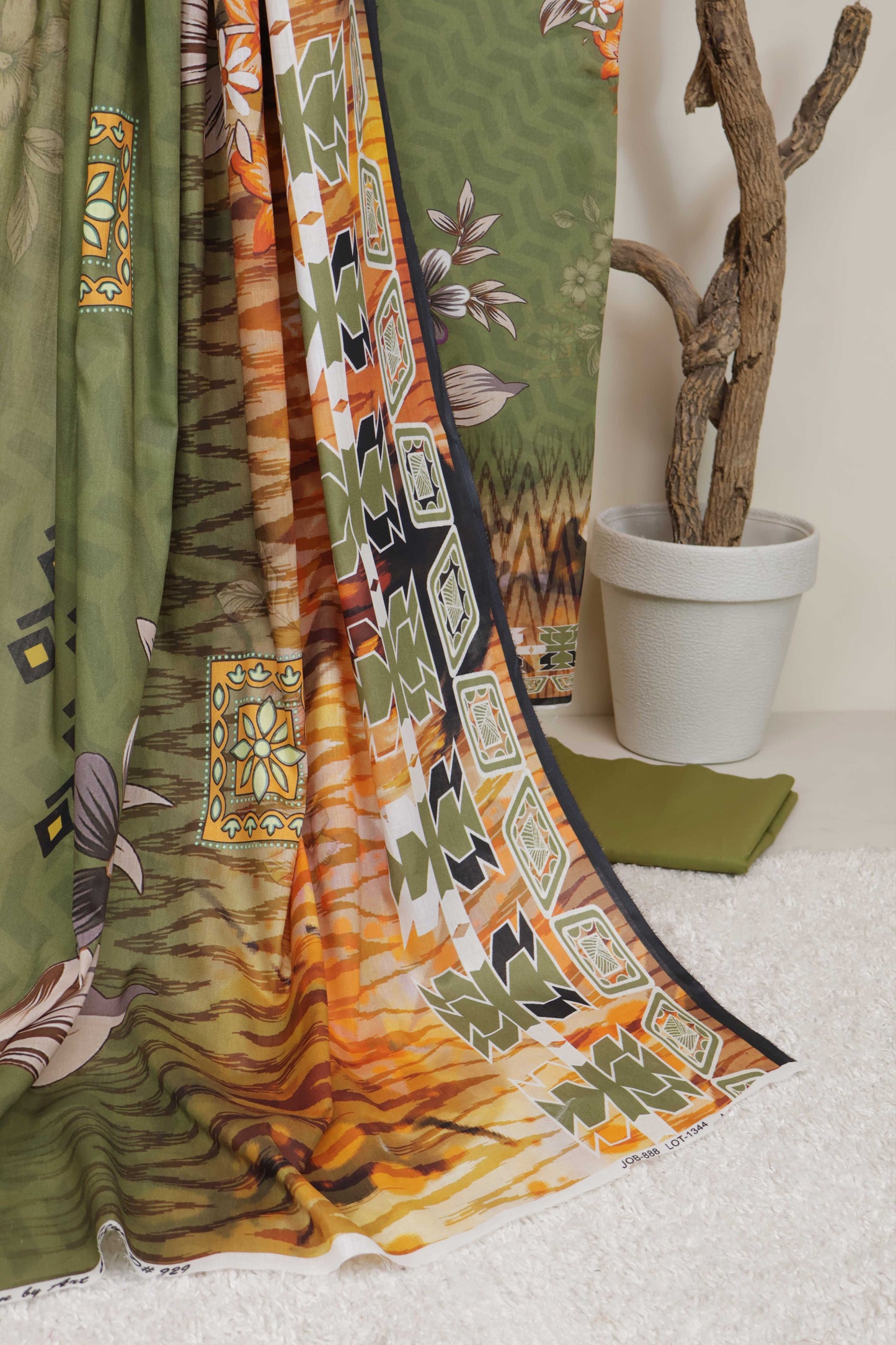 3PC-Lawn Printed Suit 3PSL04