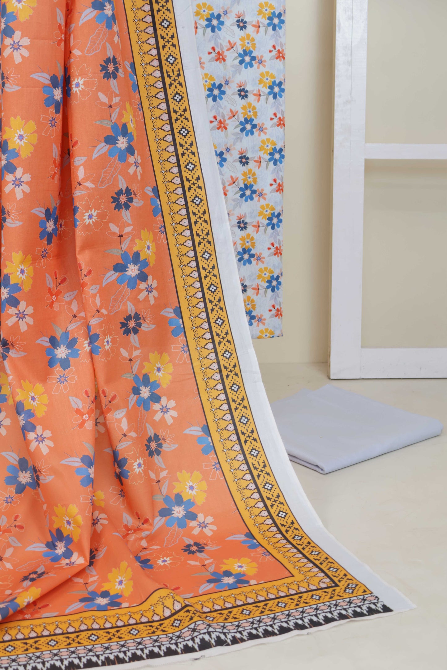 3PC-Lawn Printed Suit 3PSL35