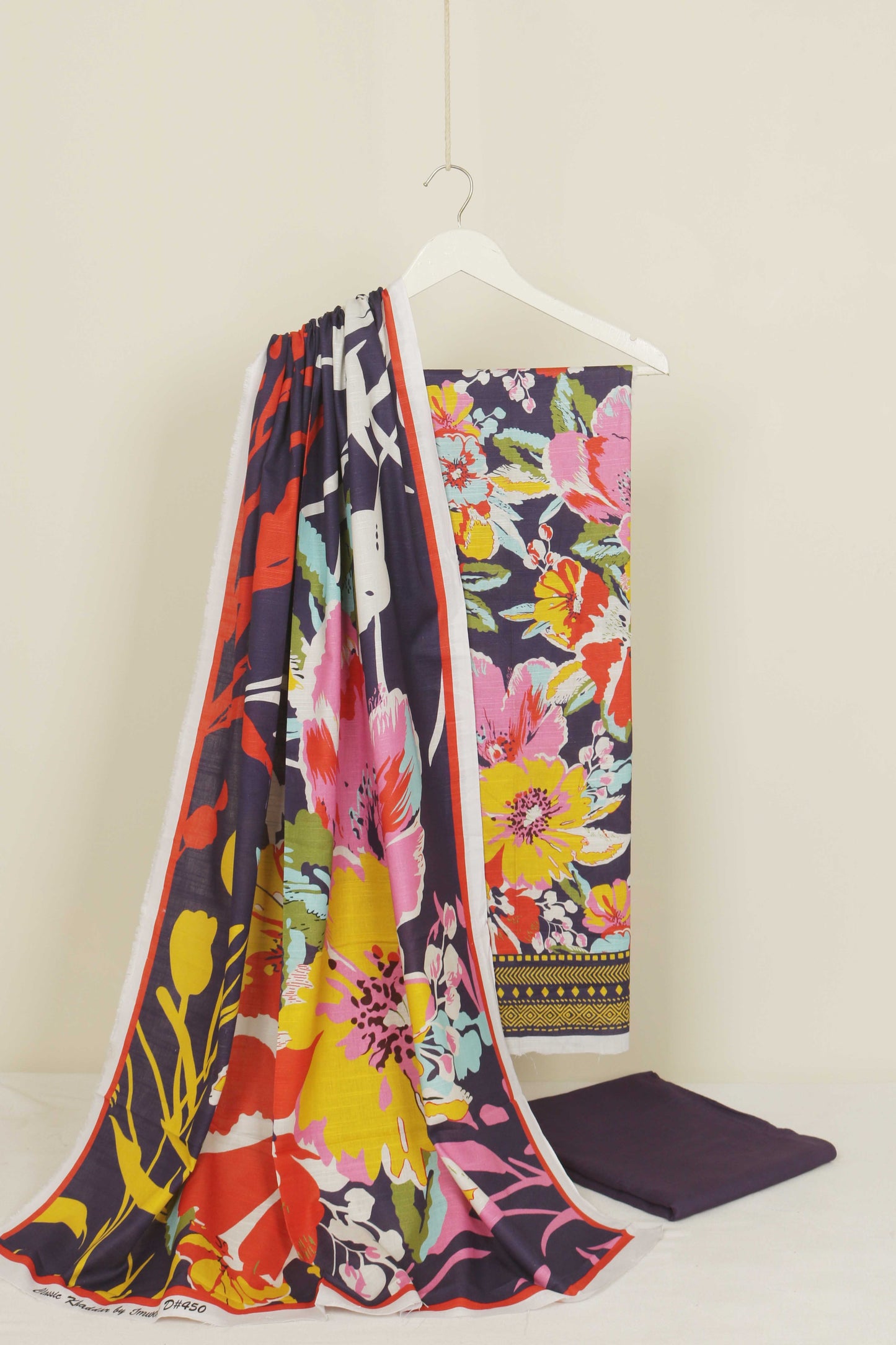 3Piece – Printed Khaddar Suit CK450