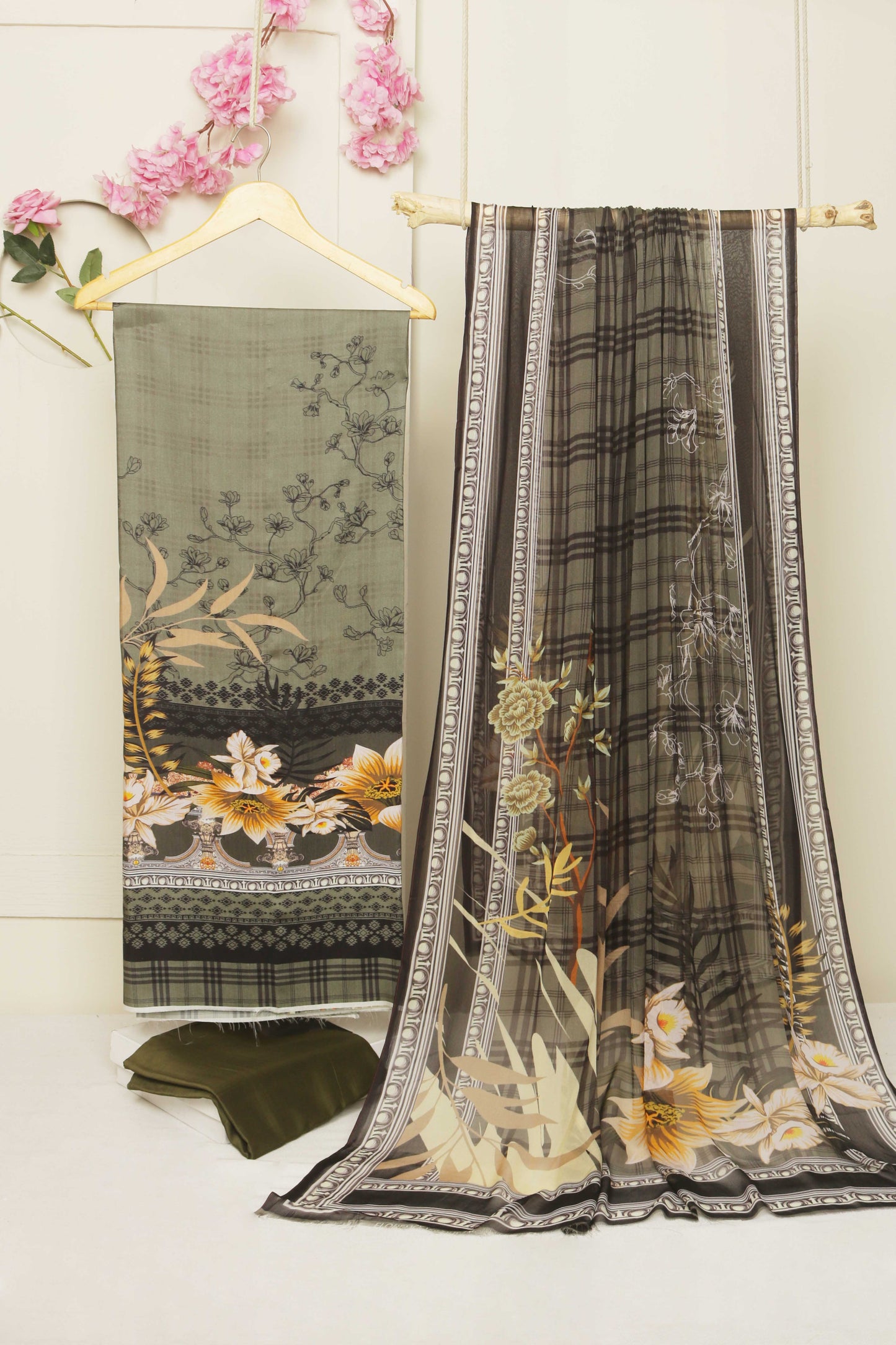 3Piece -Viscous Printed Suit VC12