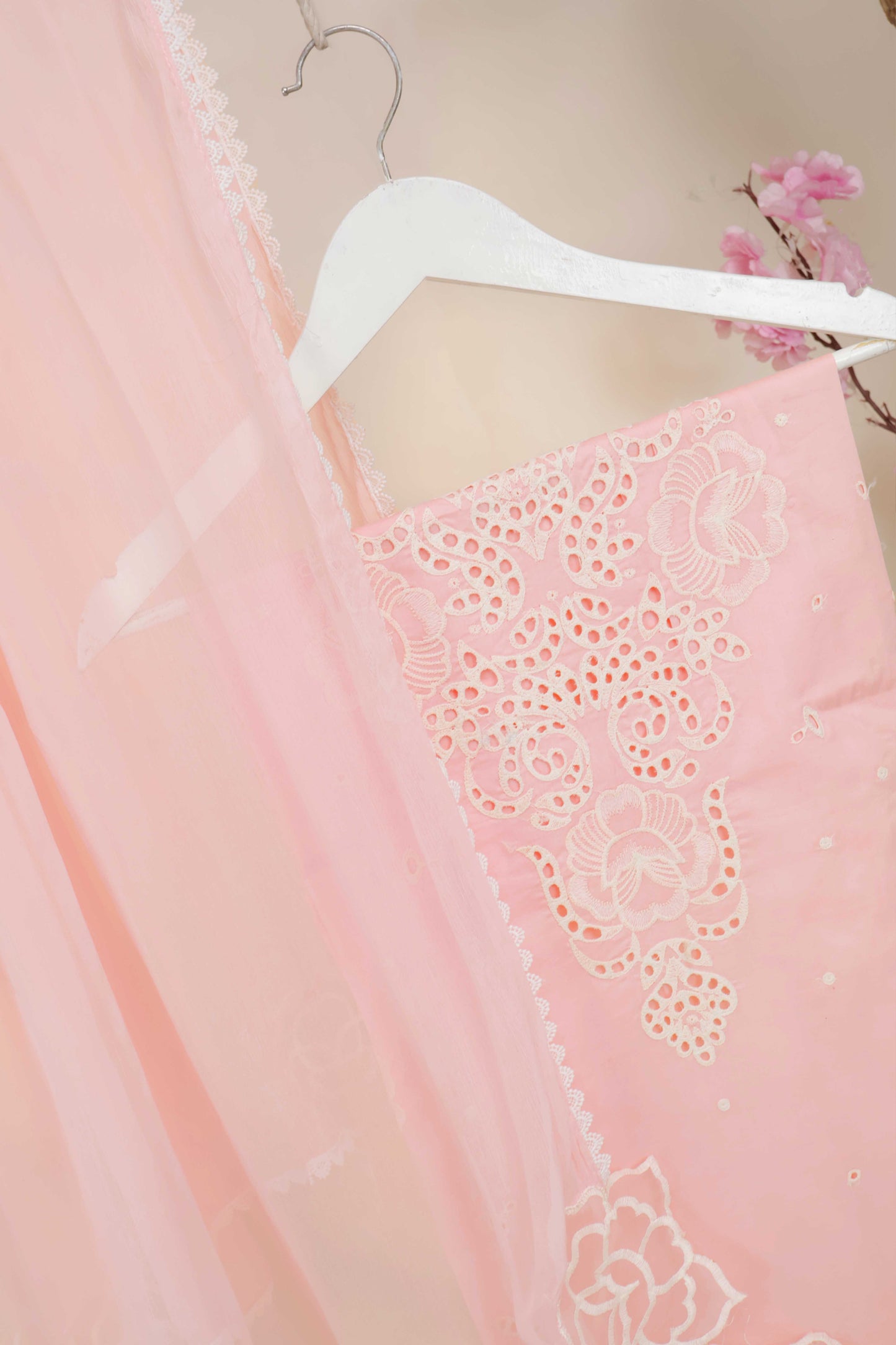 Luxury Lawn Embroidered Suit NV1WR04