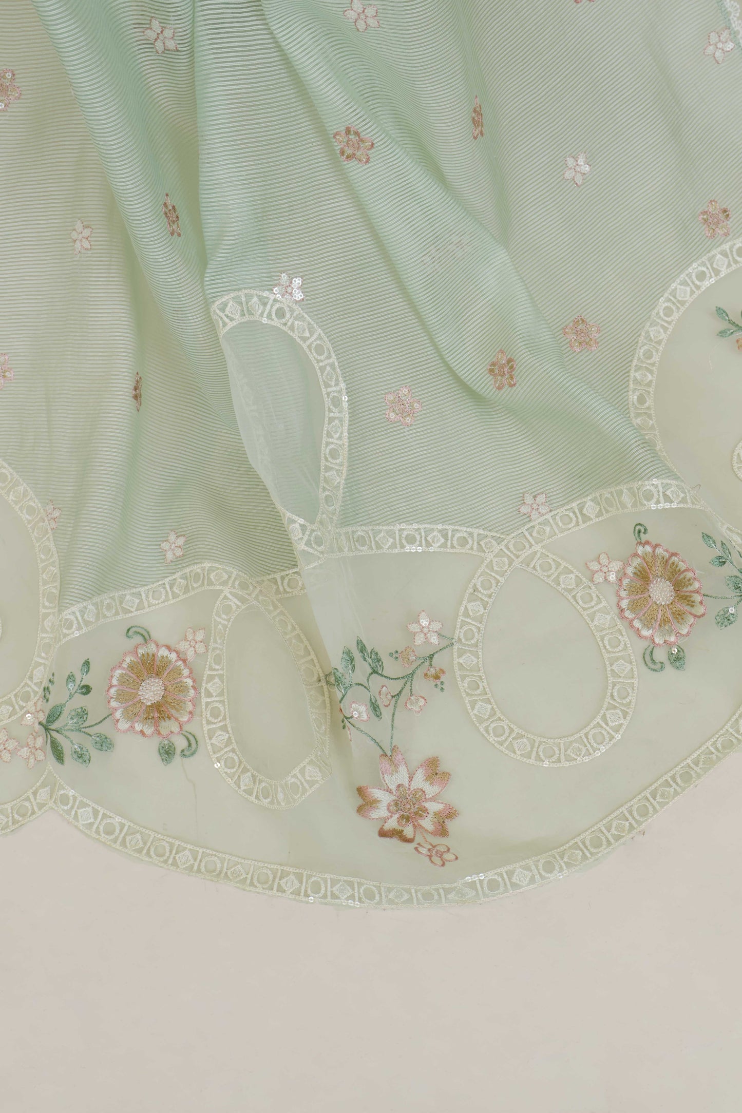 Luxury Lawn Embroidered Suit NV1WR01