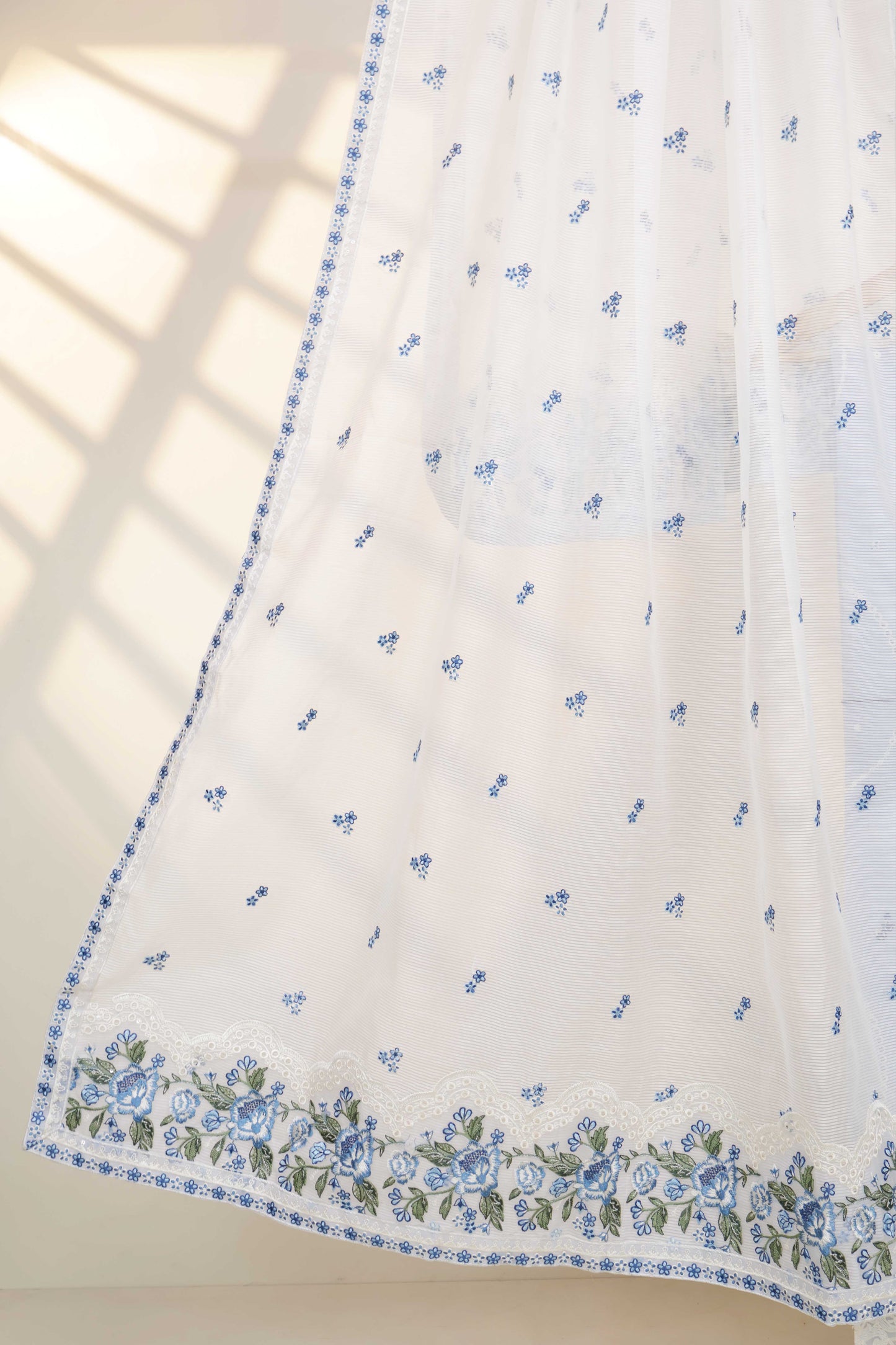 Luxury Lawn Embroidered Suit NV1WR03