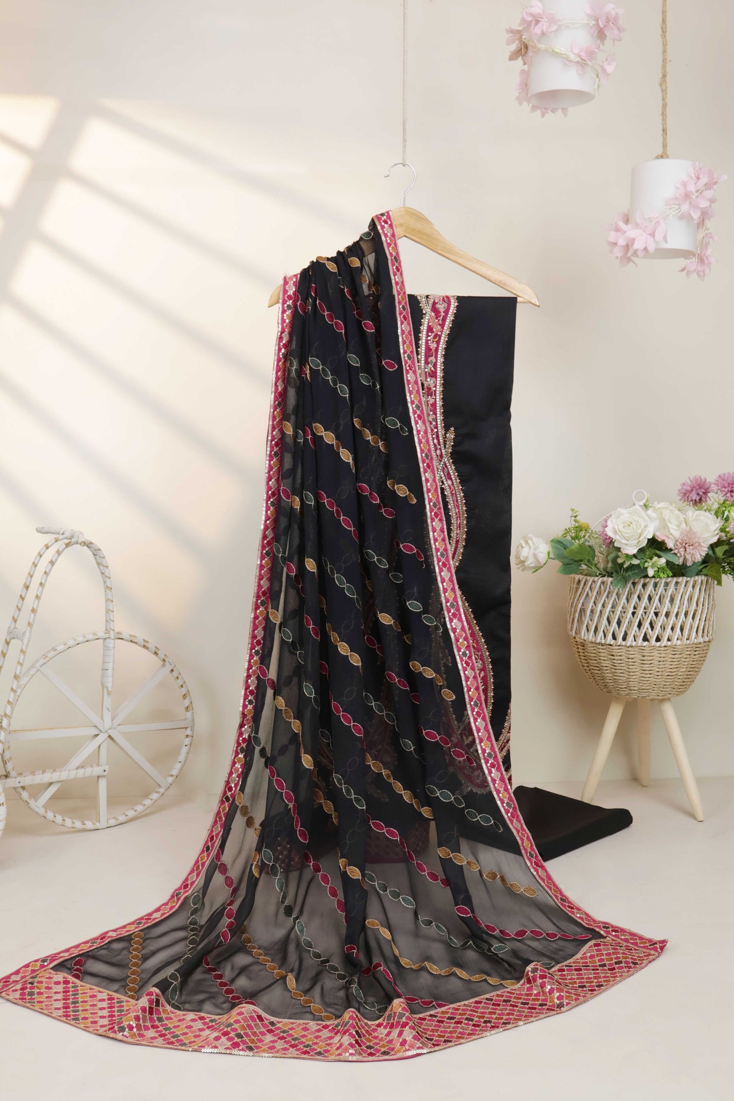 Luxury Lawn Embroidered Suit NV1WR08