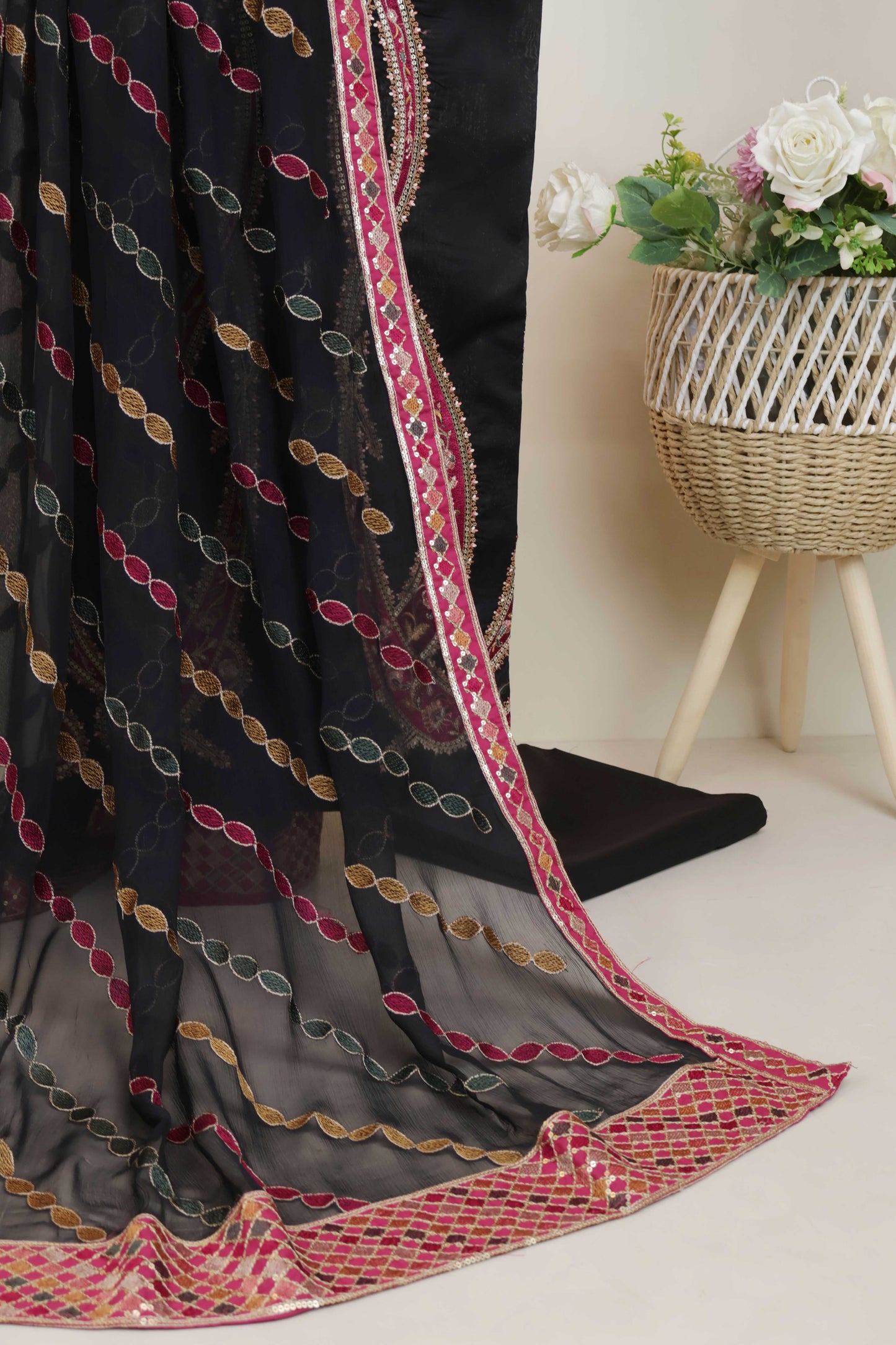 Luxury Lawn Embroidered Suit NV1WR08