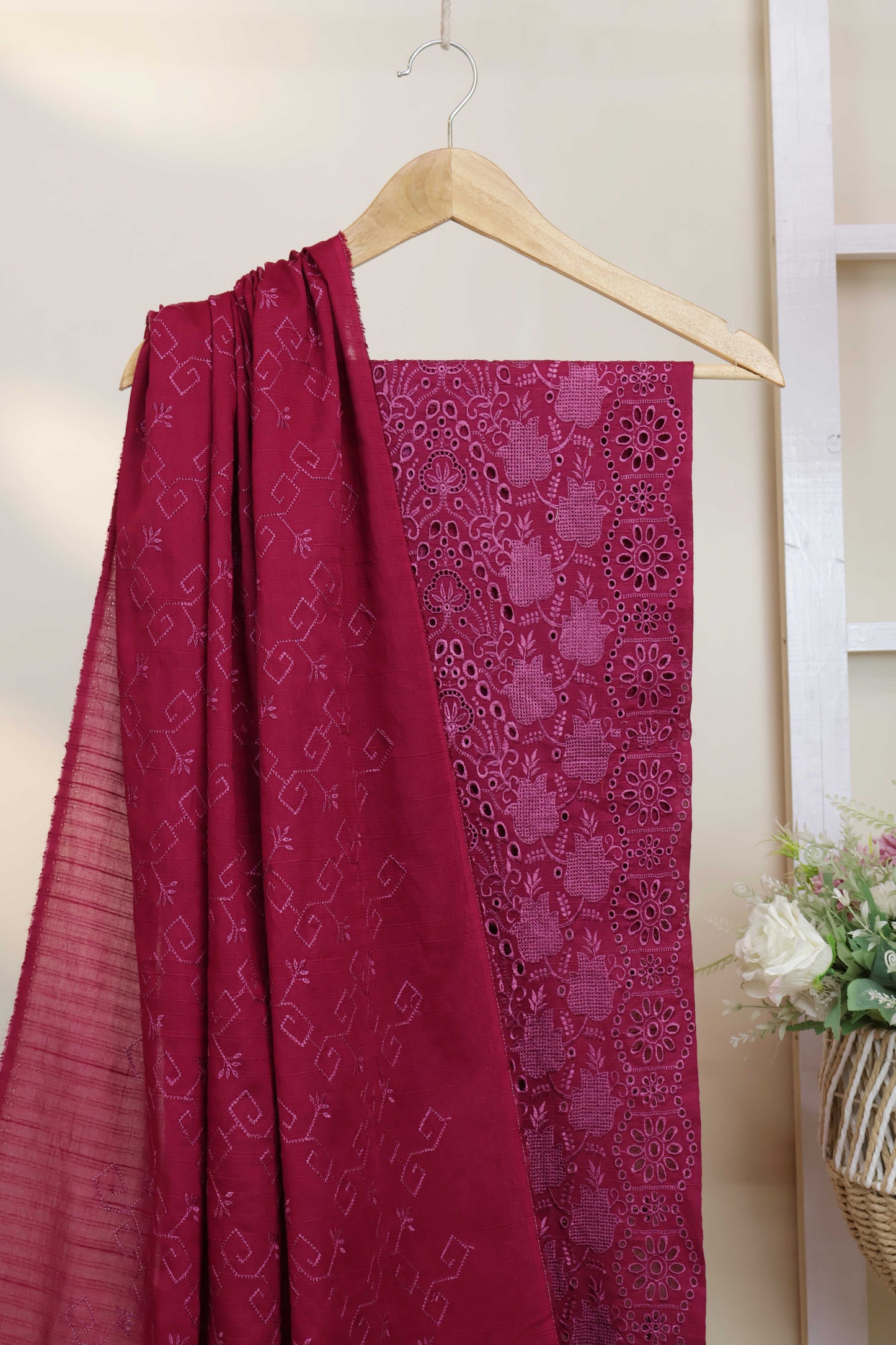 3Piece-Lawn Embroidered Suit MV2WR01