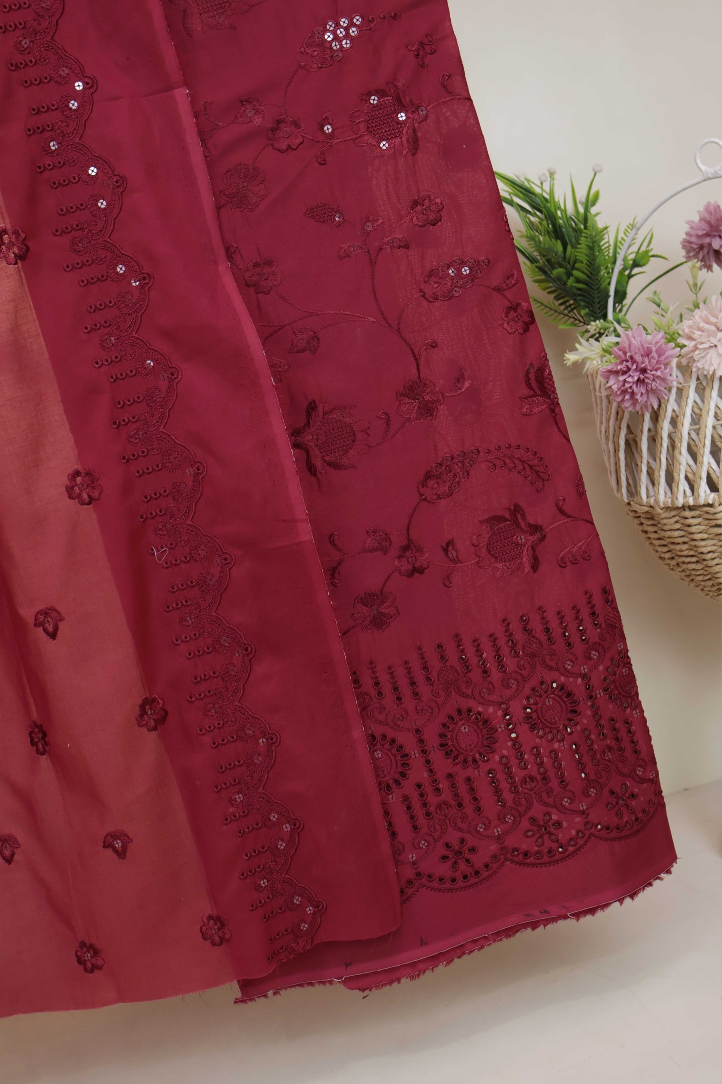 3Piece-Lawn Embroidered Suit V15WR07