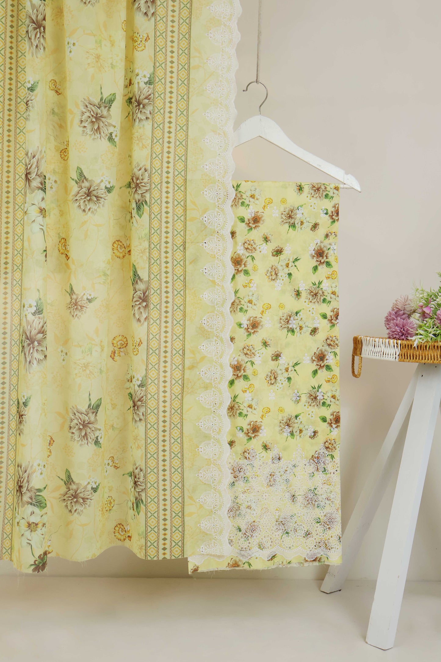 3Piece-Lawn Embroidered Suit v45wr02