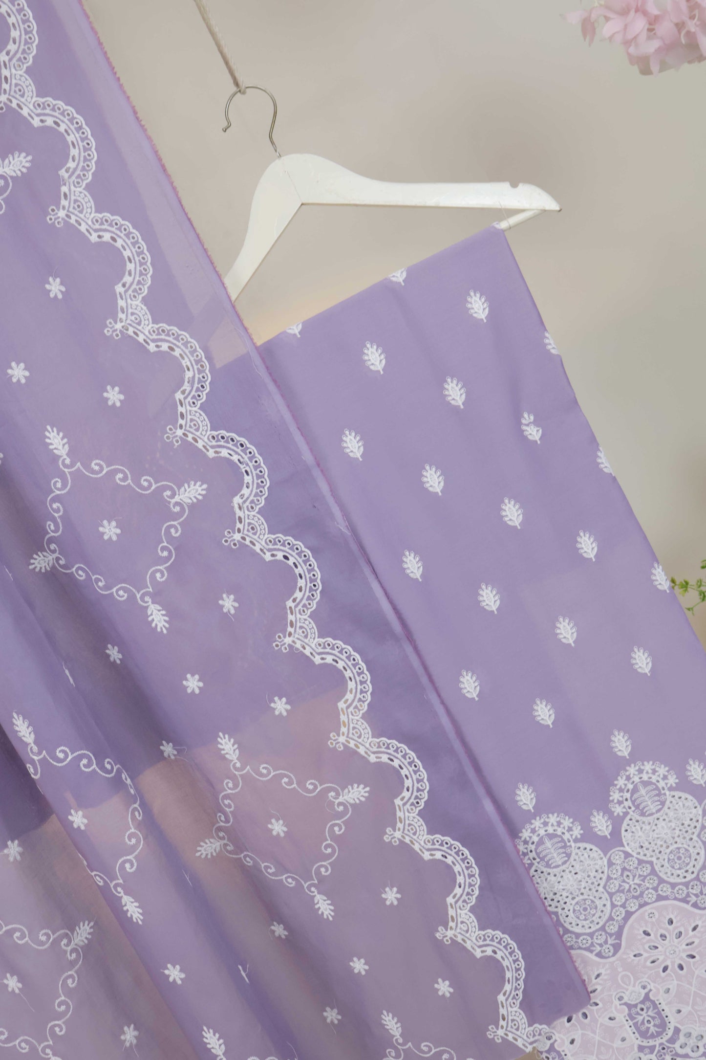 3Piece-Lawn Embroidered Suit V46WR02