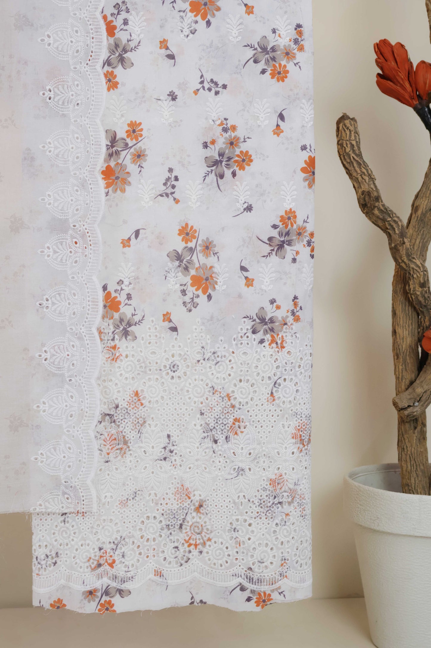 3Piece-Lawn Embroidered Suit V45WR07