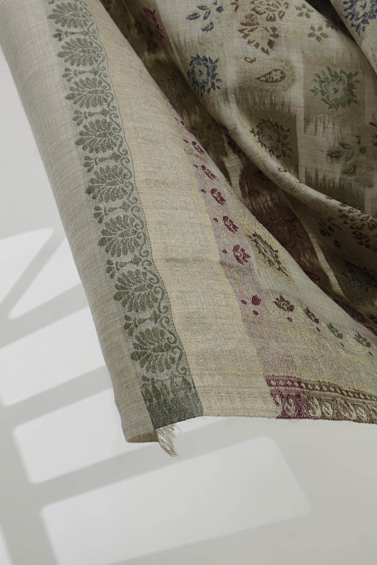 Jacquard Pashmina Shawl 3643 Skin-G