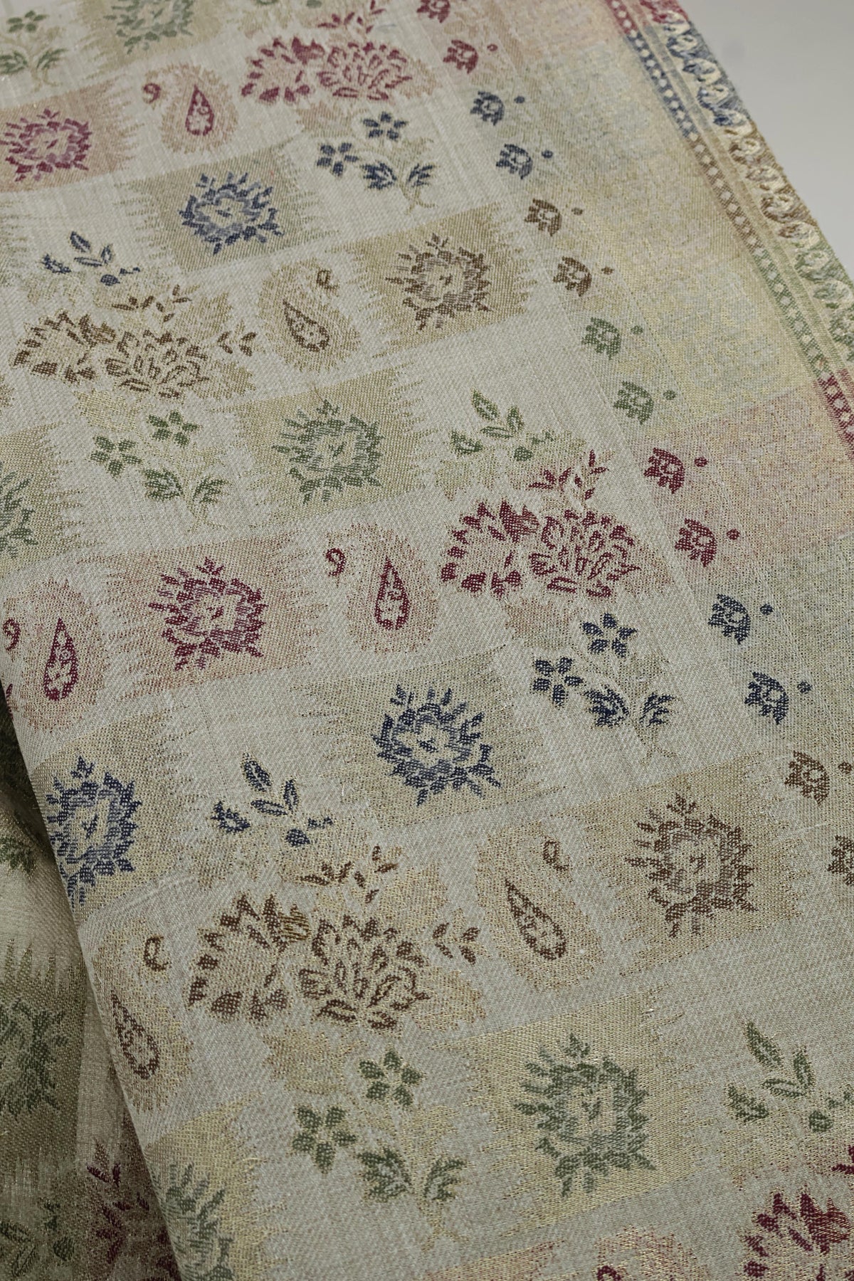 Jacquard Pashmina Shawl 3643 Skin-G