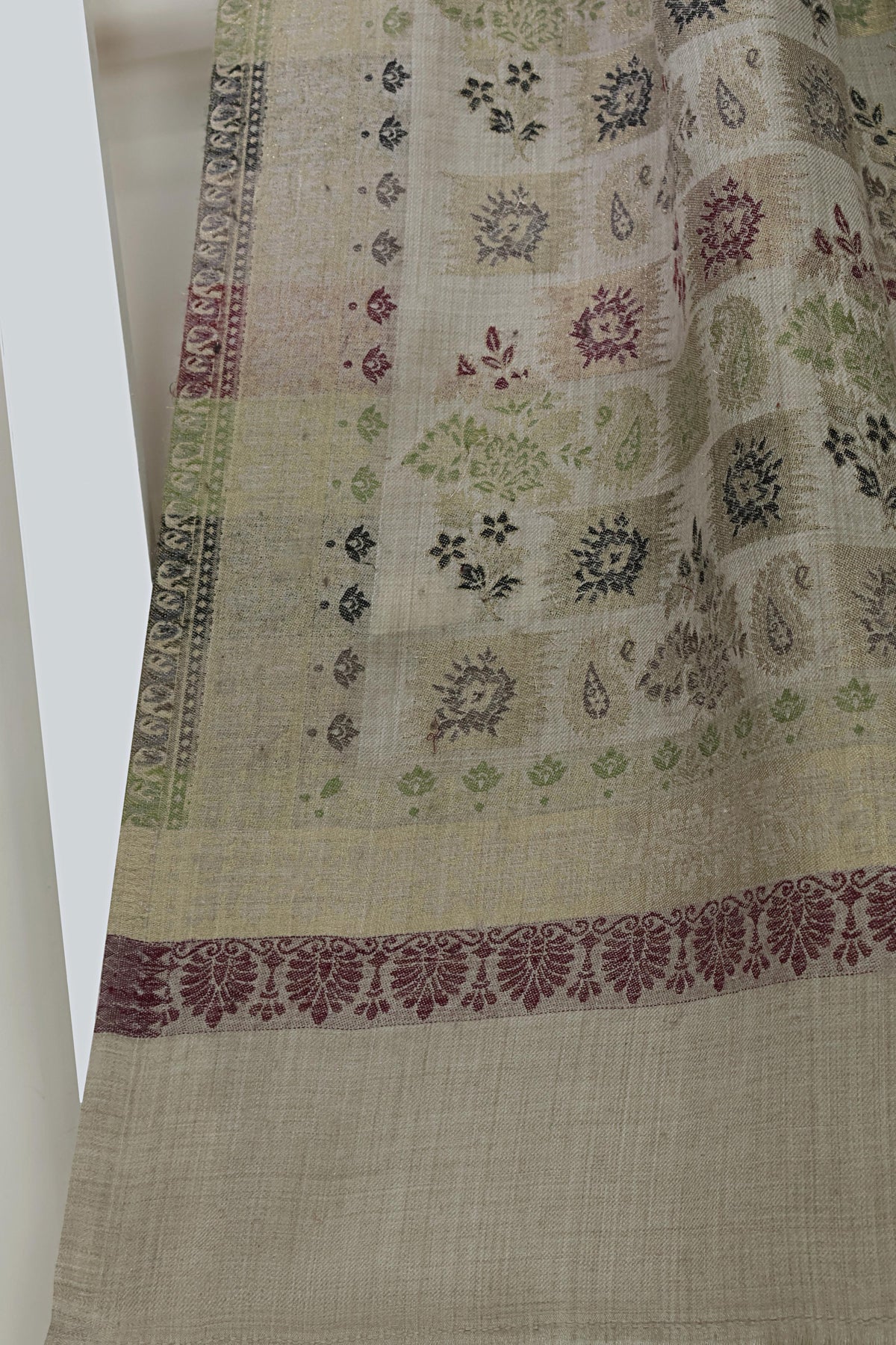 Jacquard Pashmina Shawl 3643 Skin-F