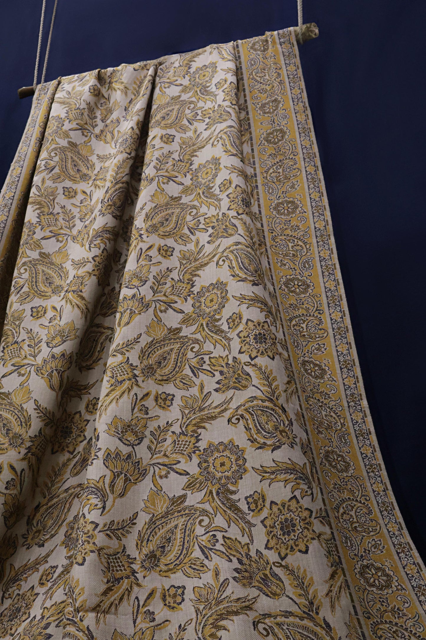 Kani Pashmina Shawl  KHA117