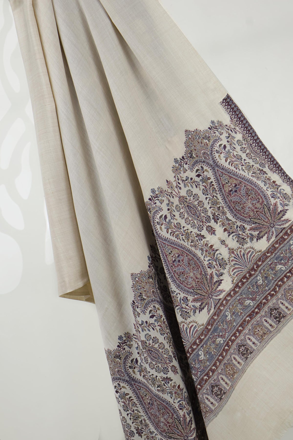 Kani Pashmina Shawl  3874 Skin-D