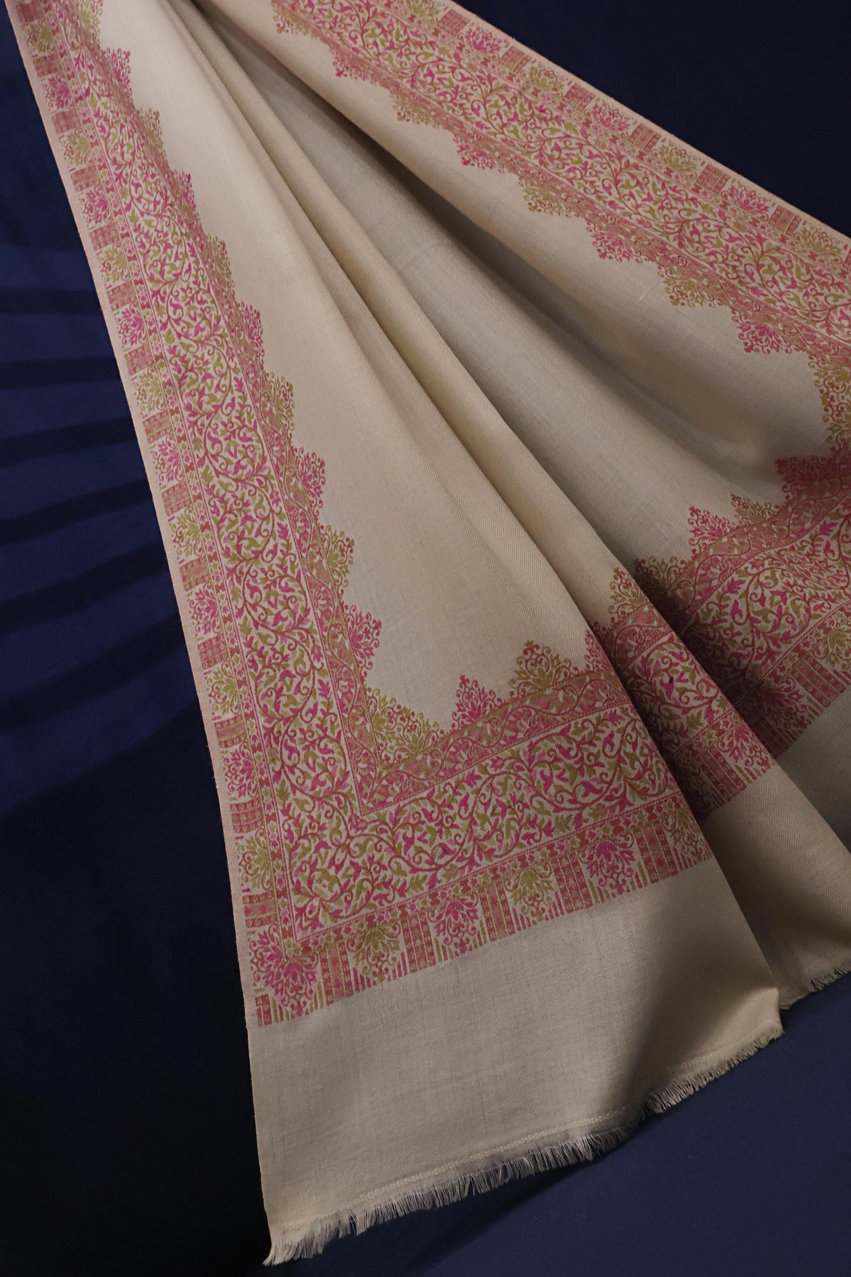 Kani Border Pashmina Shawl 3938 Skin-A