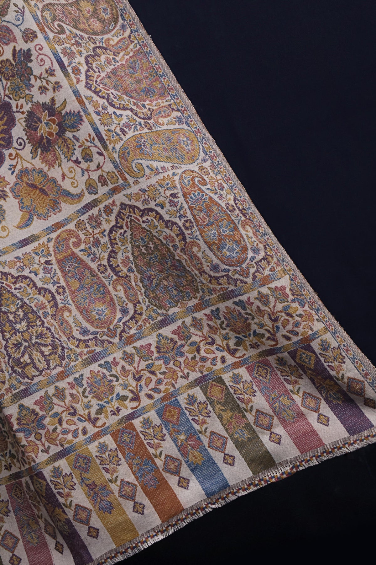Kani Pashmina Shawl  3967 Skin