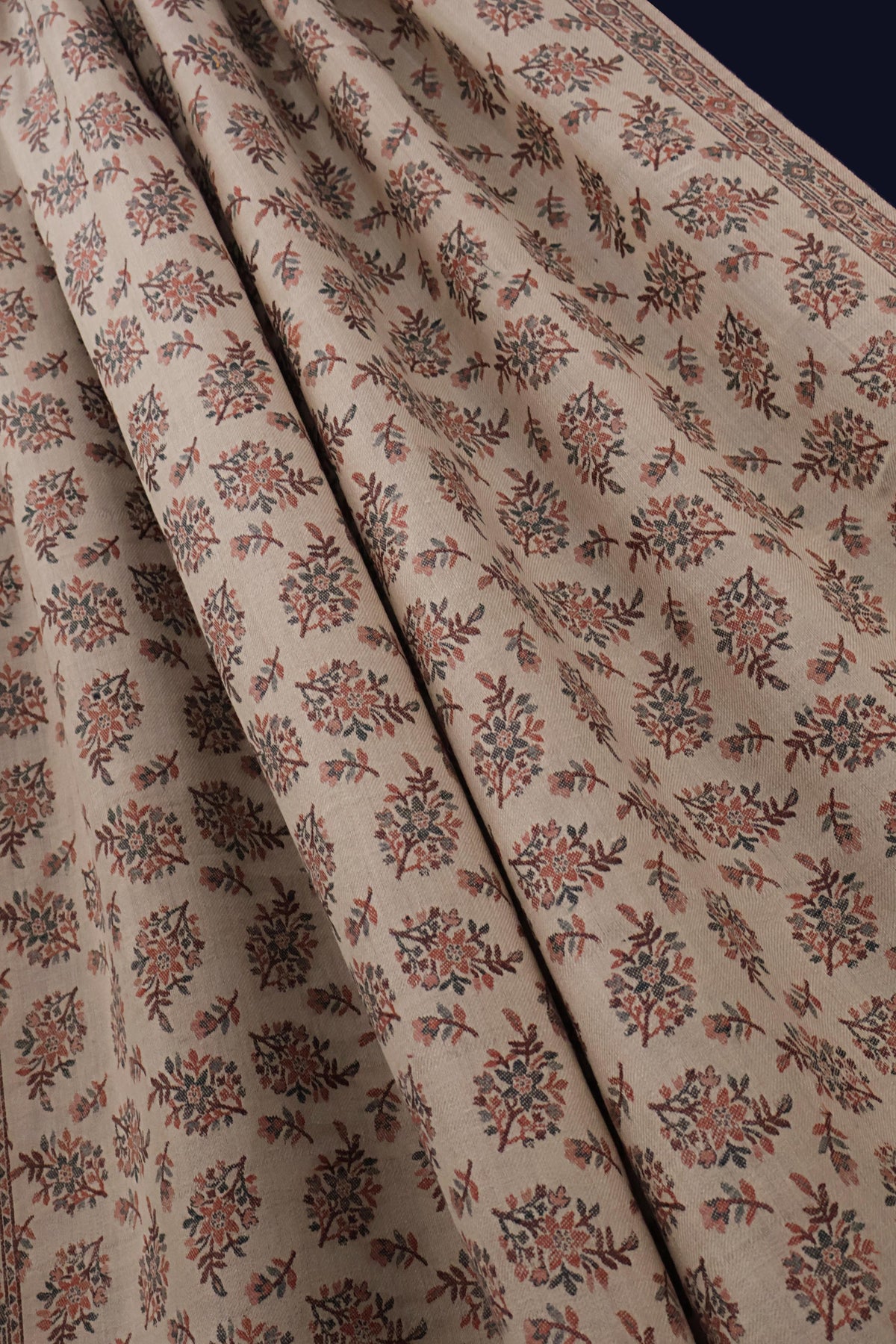 Kani Pashmina Shawl  4009 Skin